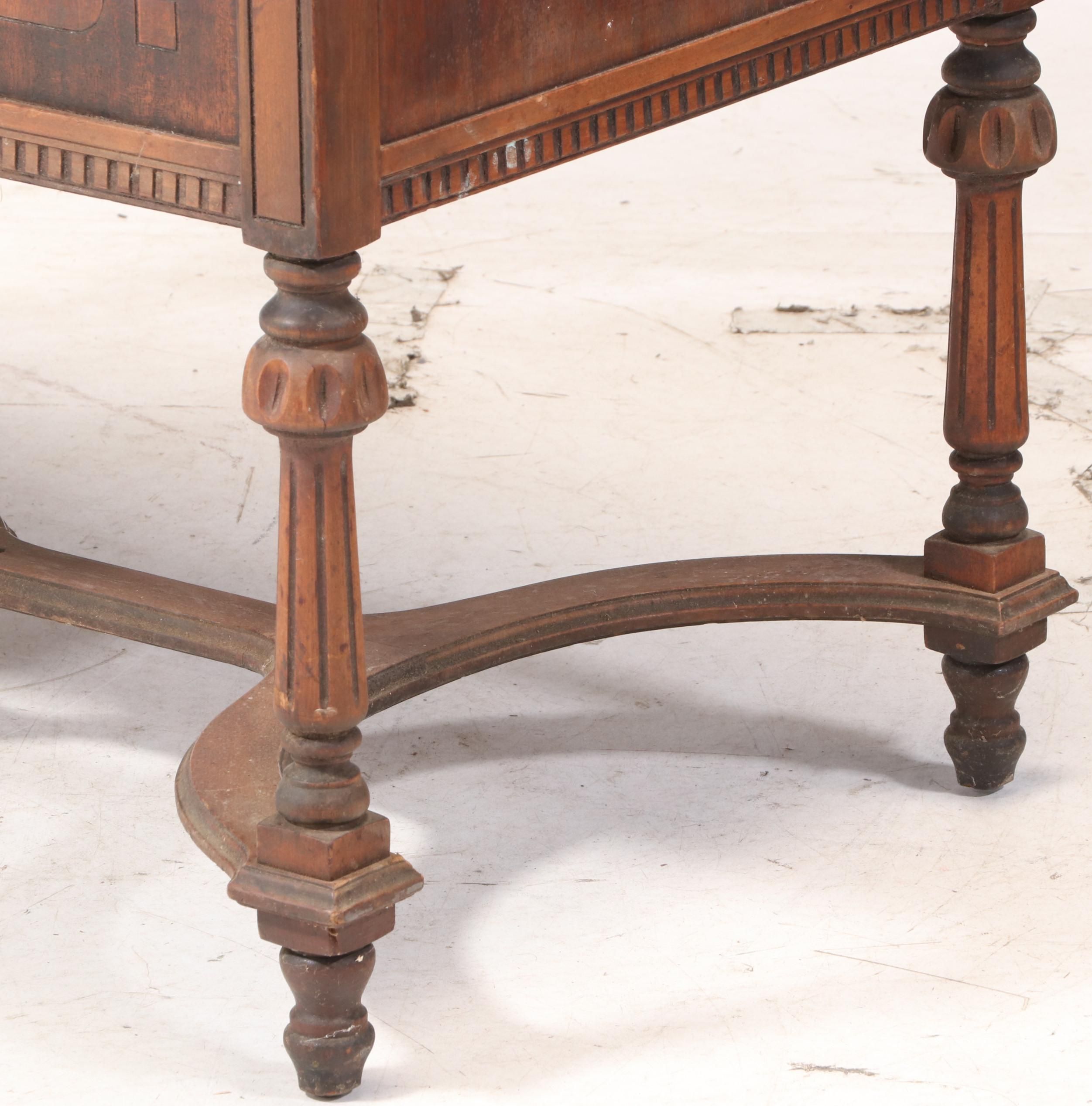 Brunswick Panatrope-Radiola Super Heterodyne Phonograph, circa 1927