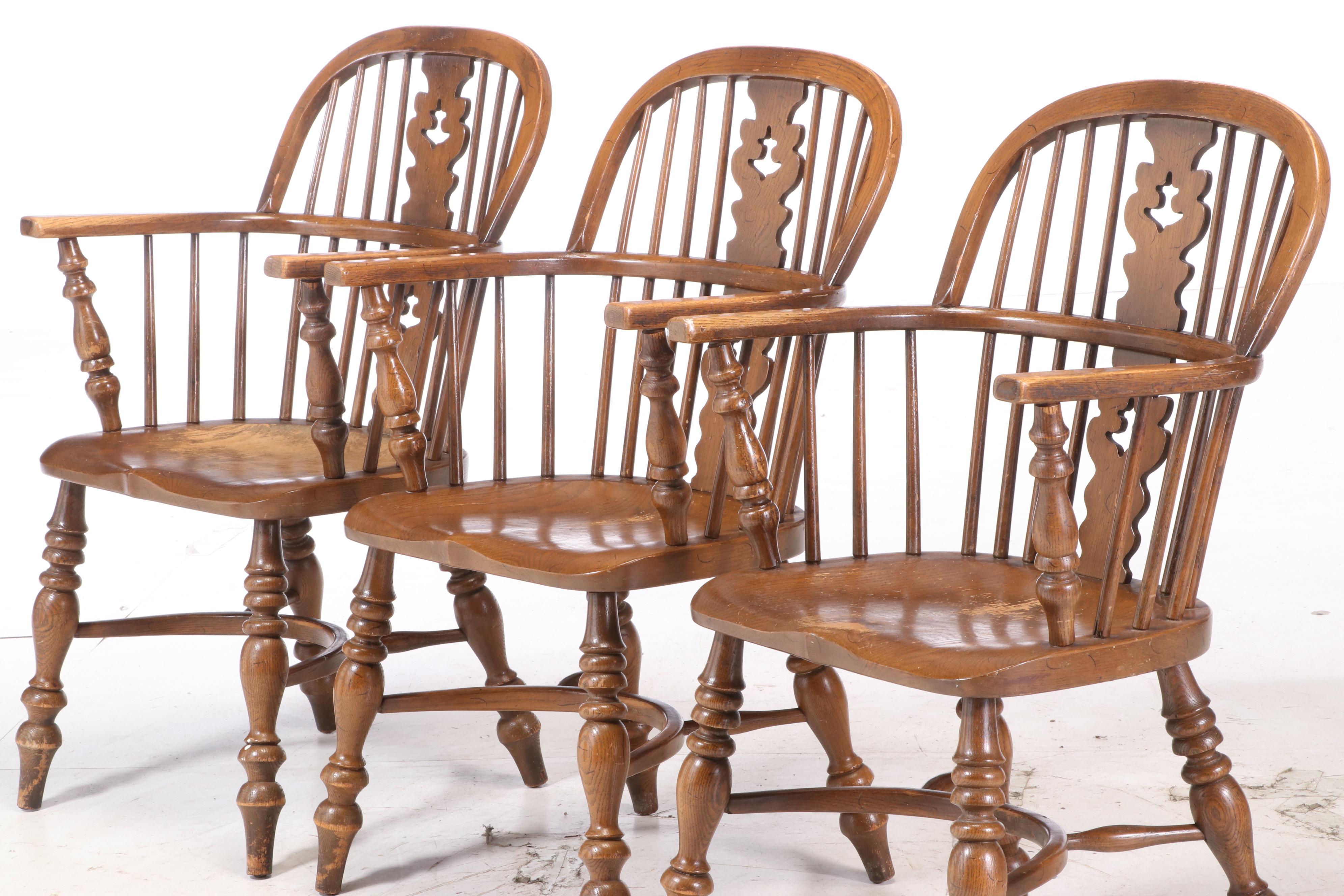 Conant Ball Oak Bow-Back Windsor Armchairs, Mid-20th Century