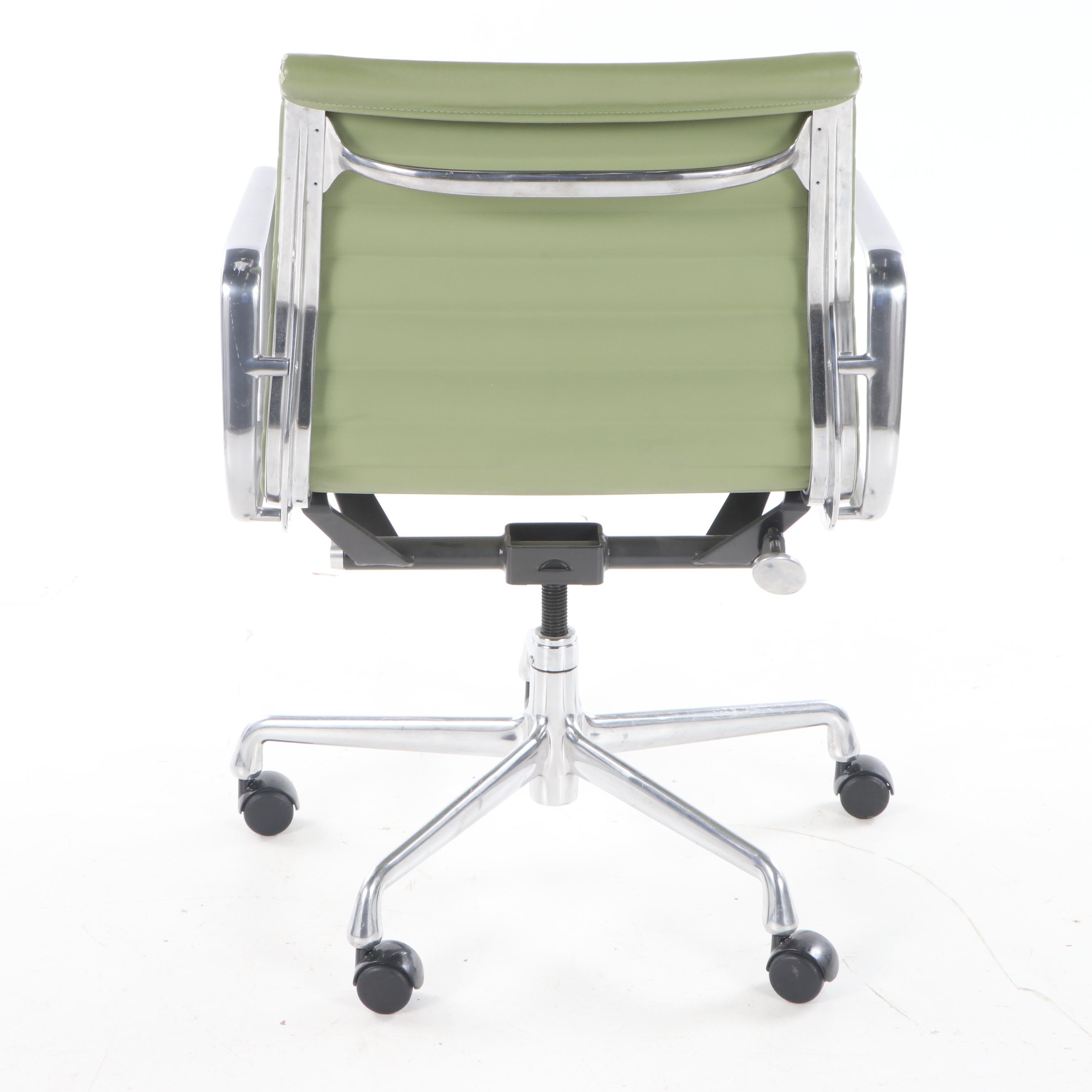 Charles Eames for Herman Miller "Aluminum Group" Leather Management Chair