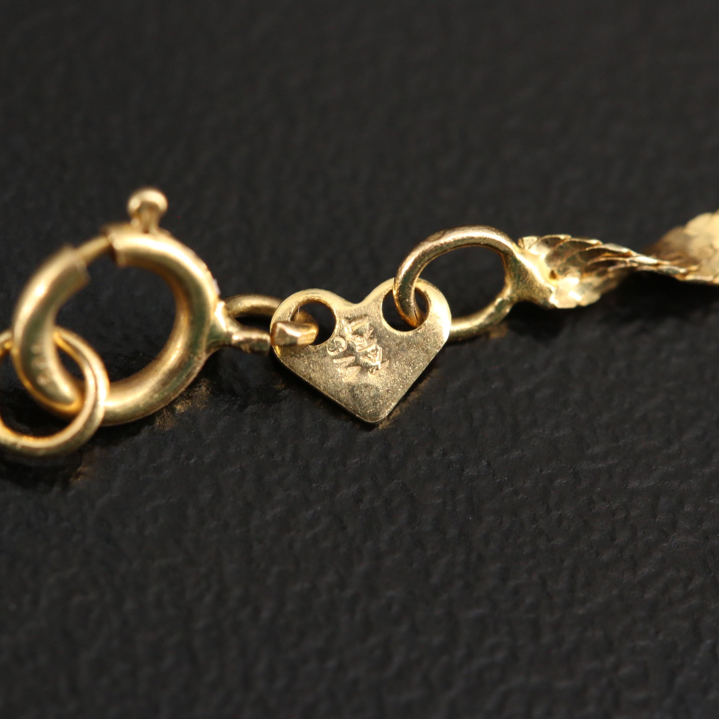 14K Gold Twisted Herringbone Link Chain Necklace