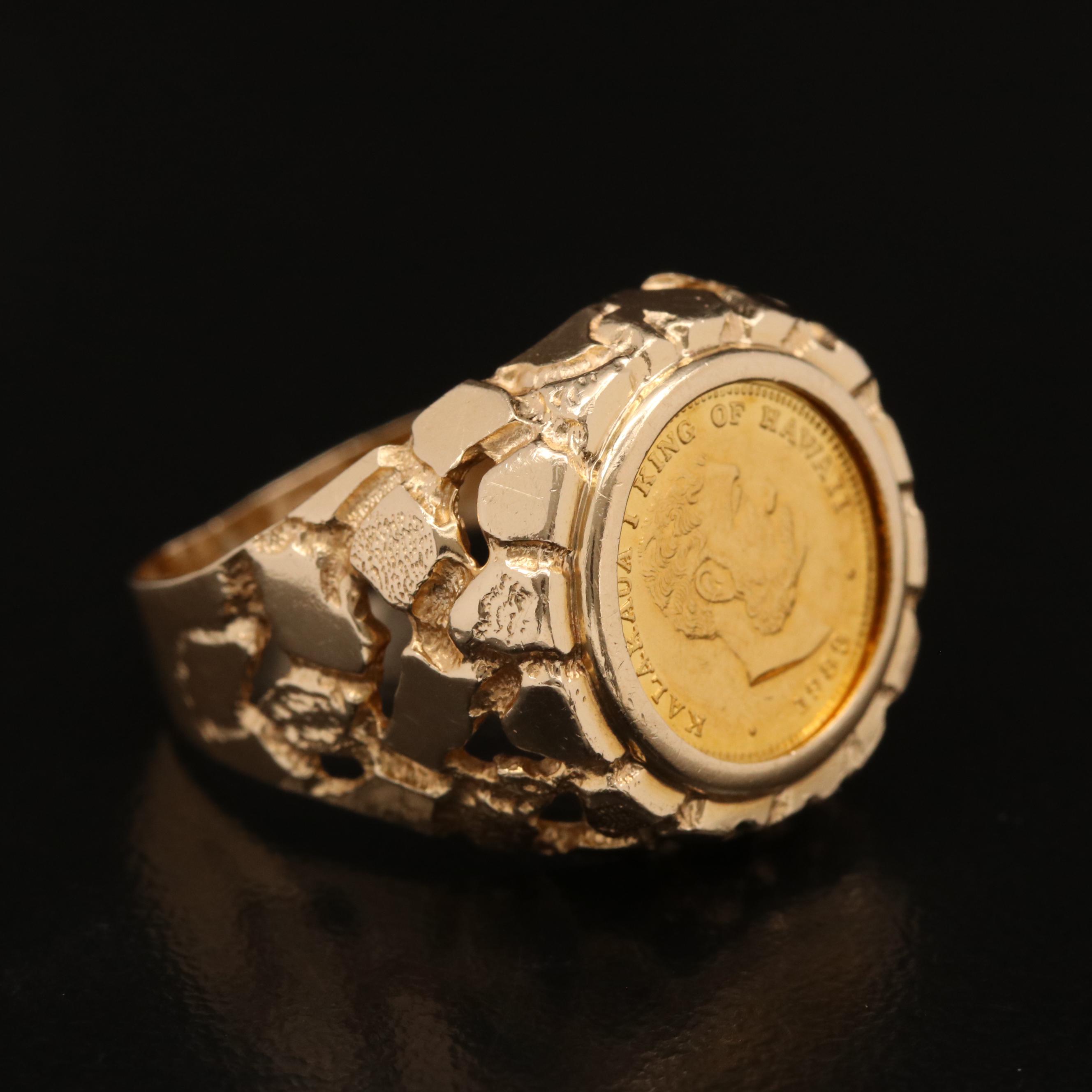 14K Nugget Style Ring Holding Hawaiian Gold Commemorative Coin