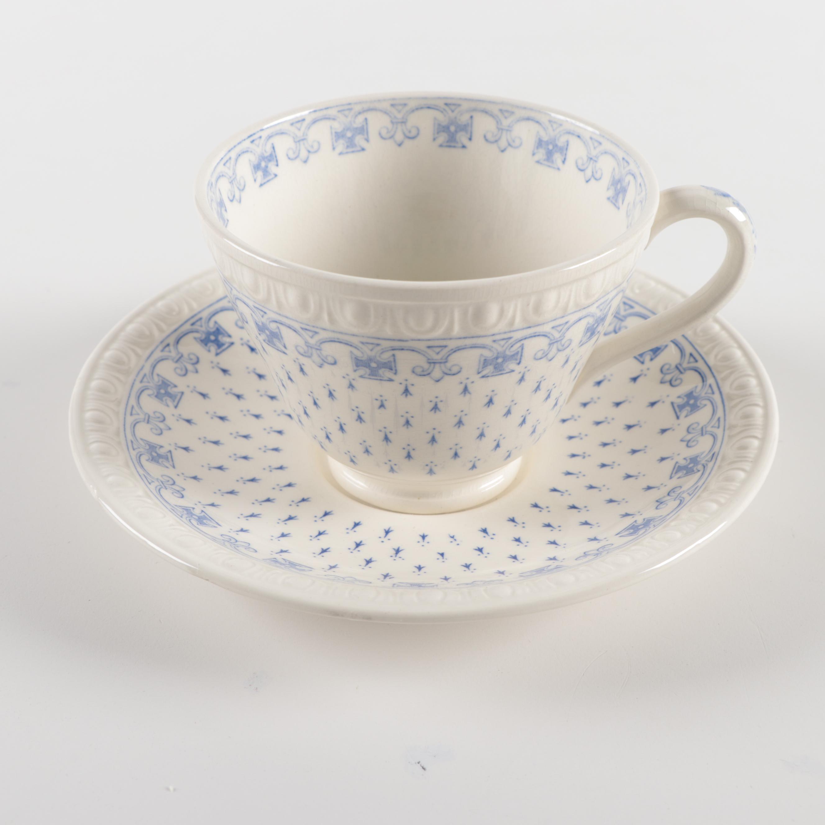 Spode "Ermine" Earthenware Plates, Teacups, and Saucers, Mid-20th C.