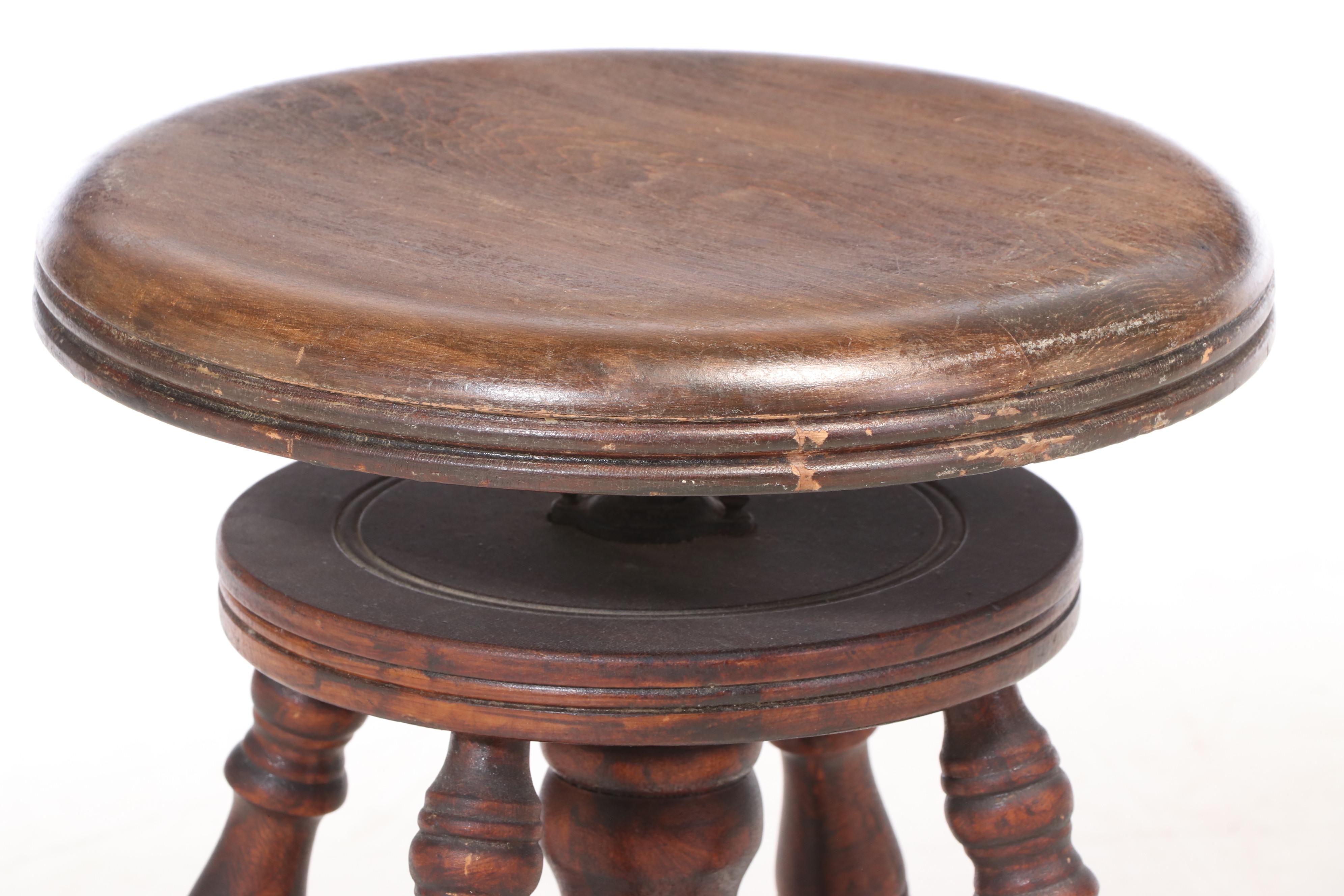 Charles Parker Co. Late Victorian Adjustable Piano Stool, circa 1900