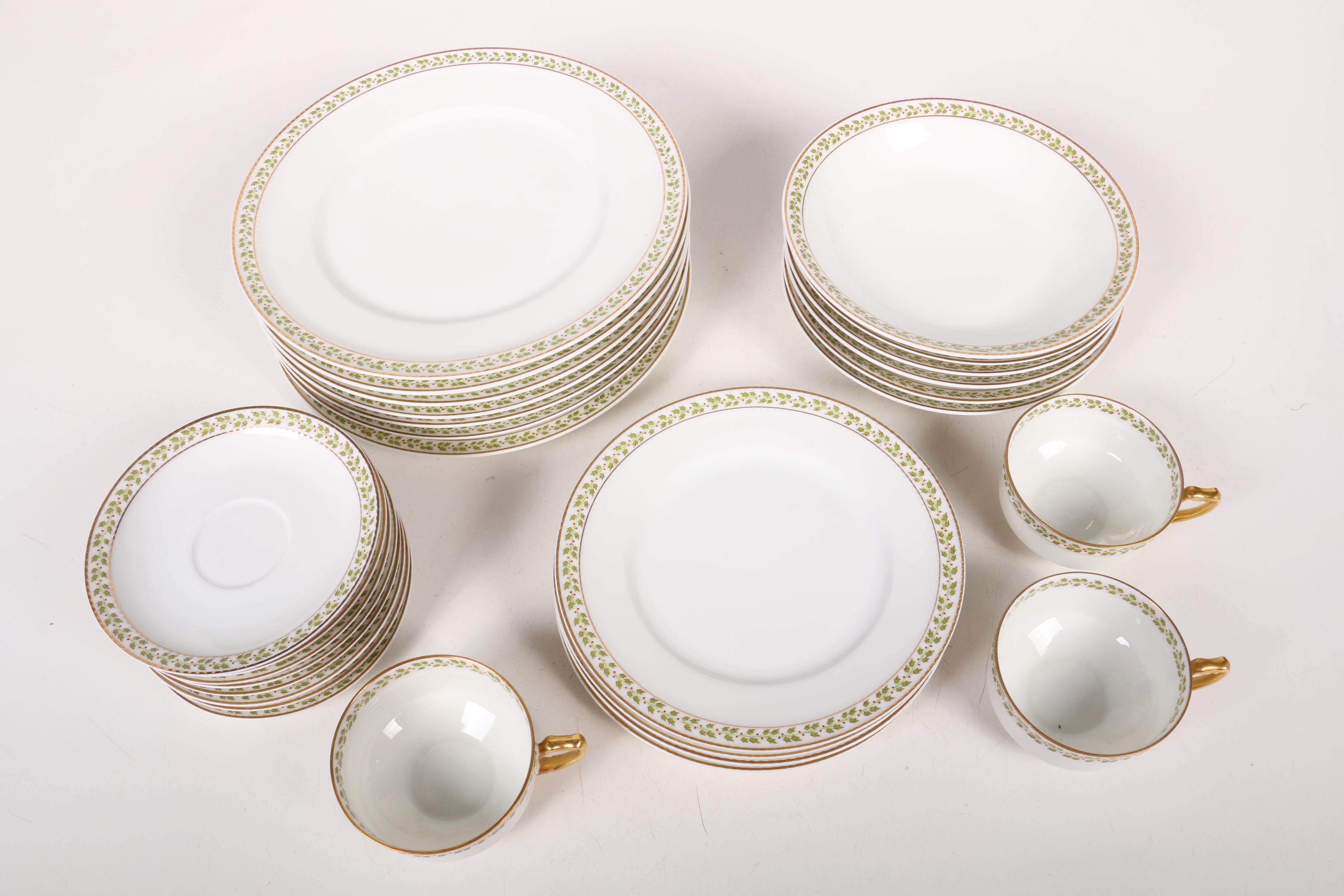 Haviland & Co. Limoges Porcelain Dinnerware, Early to Mid 20th Century