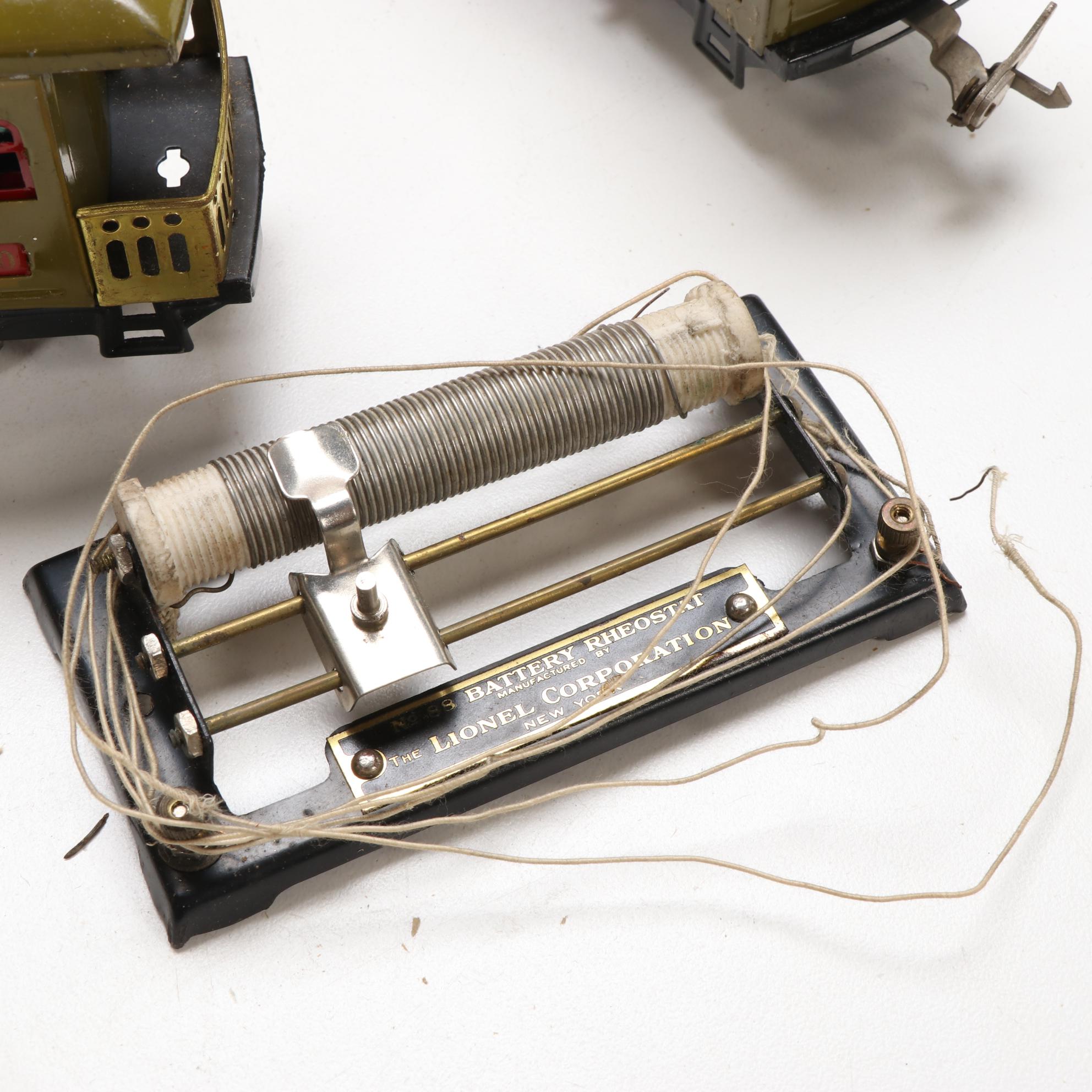 Lionel Pre War O Scale 294 Train Set in Original Box, Early 20th Century