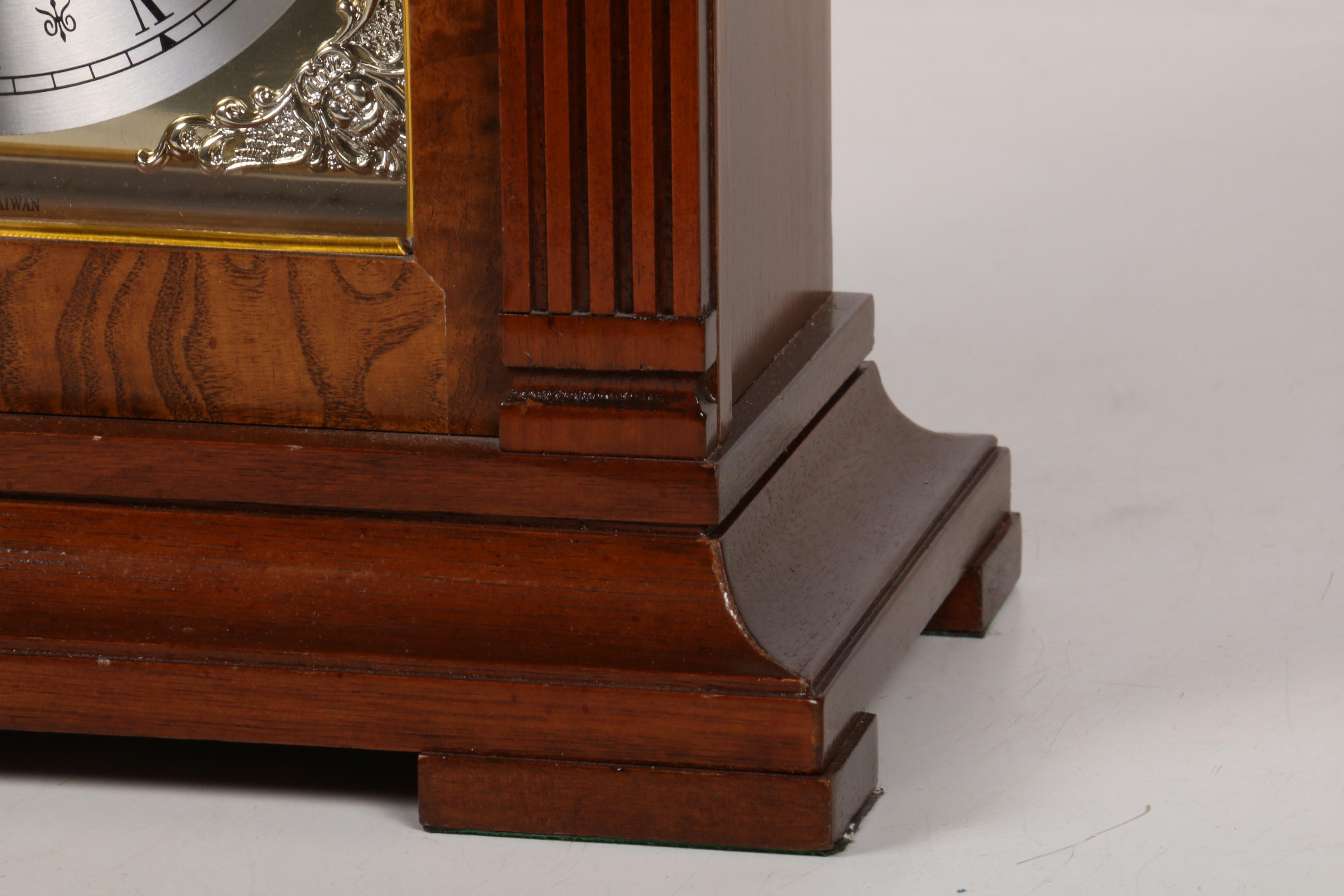 Strausbourg Manor Mantel Clock, Mid to Late 20th Century