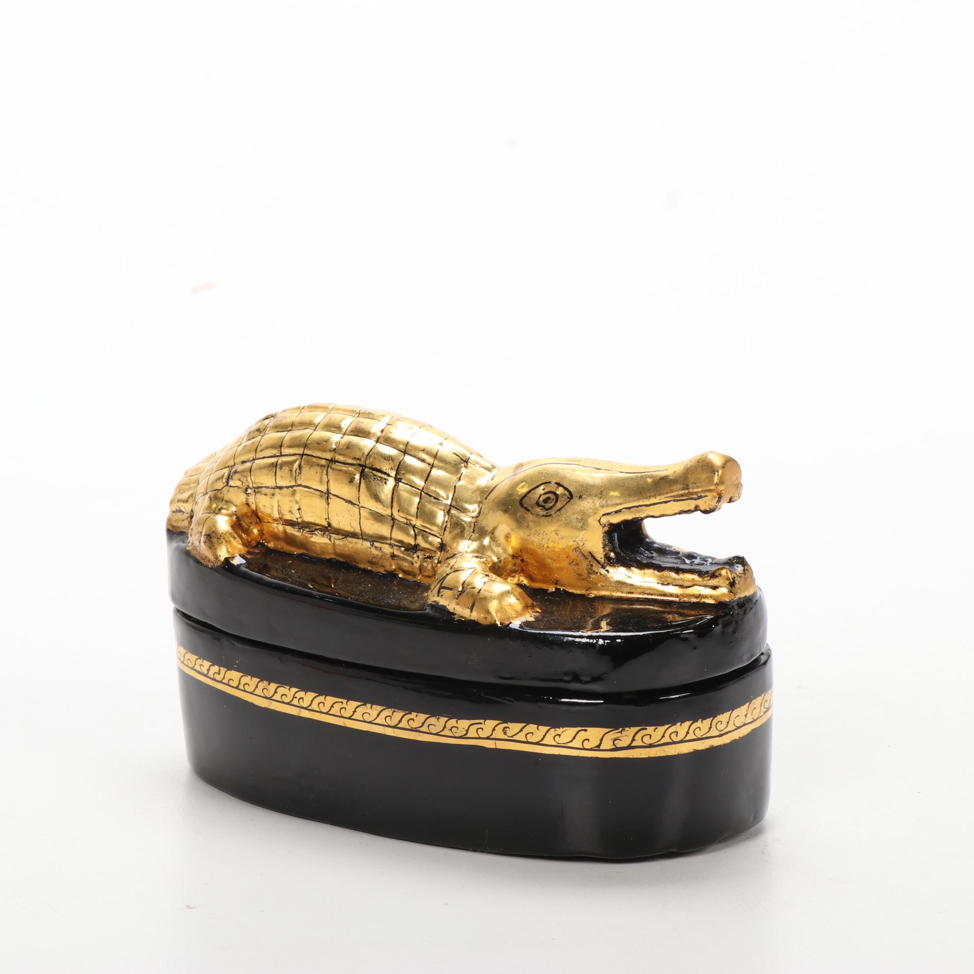 Tiffany & Co. "Tauck World Discovery" Porcelain Box with Other Table Décor