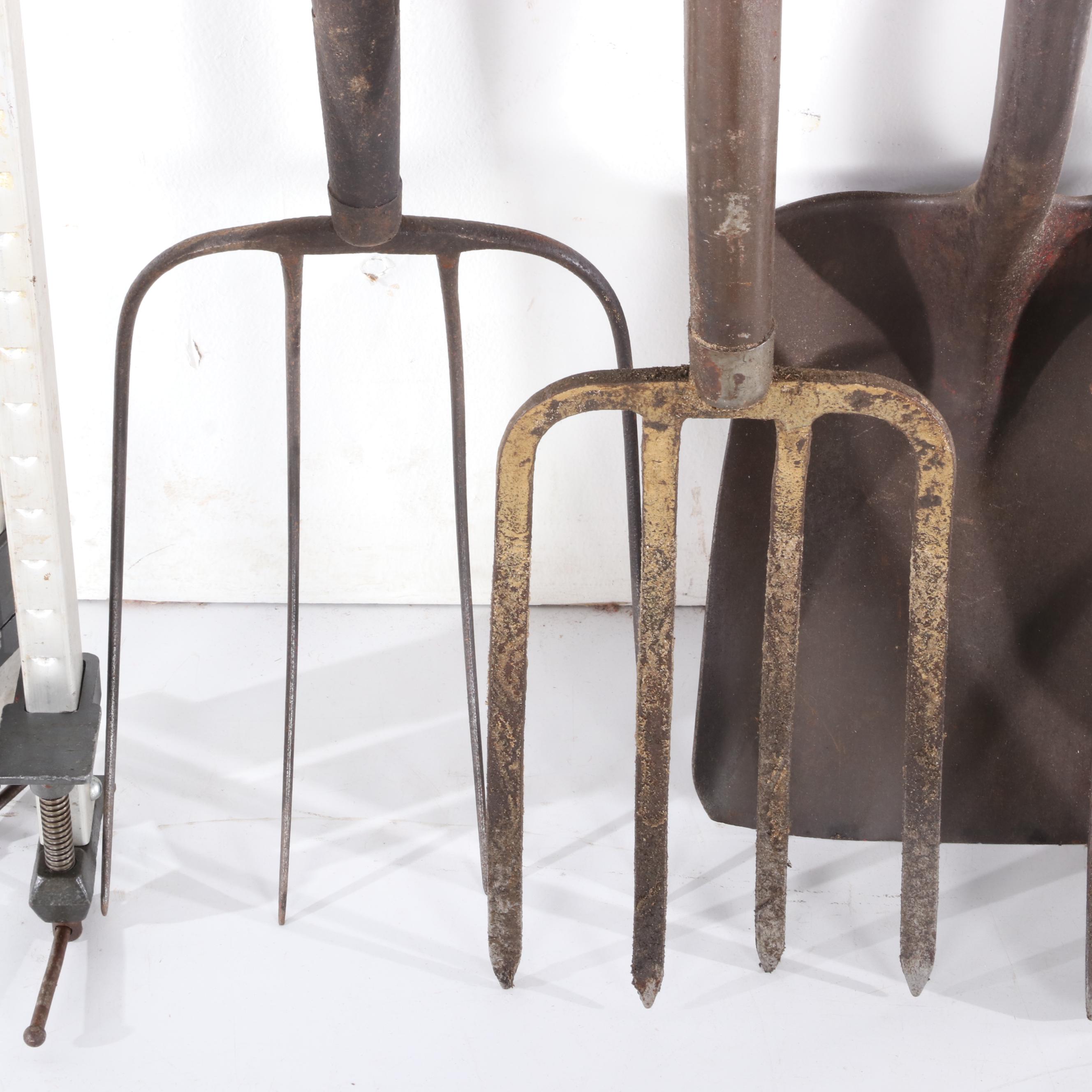 Sears Craftsman Aluminum Bar Clamps, Pitchforks, Shovels, and Landscaping Tools