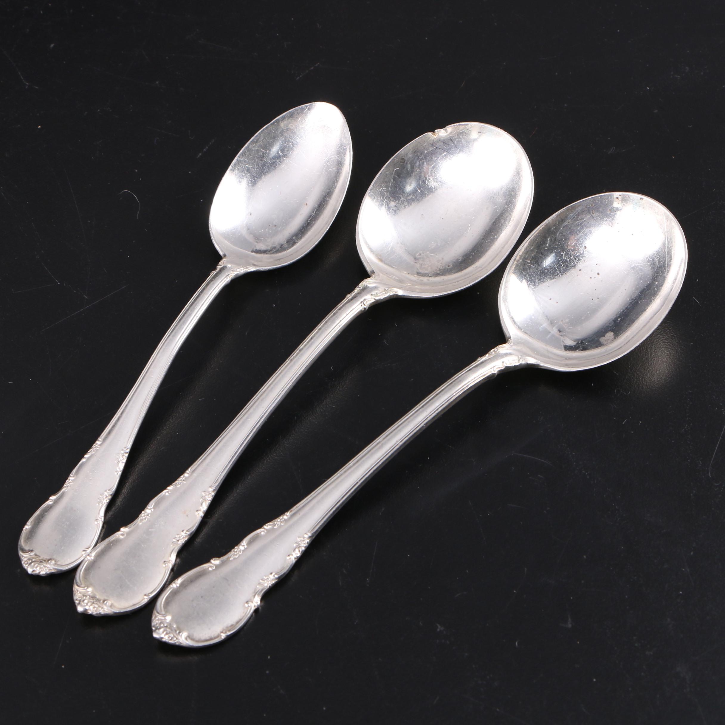 Lunt "Modern Victorian" Sterling Silver Flatware
