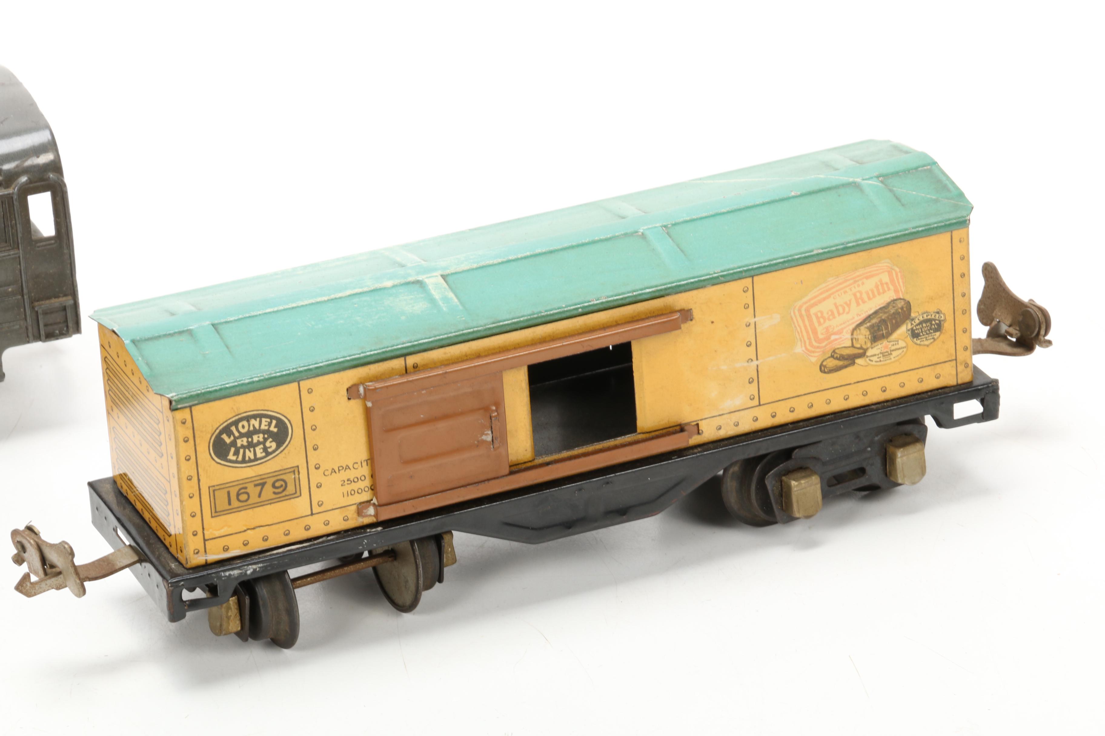 Lionel Pre War O Scale Train Set with 1668E Steam Locomotive, Mid 20th Century