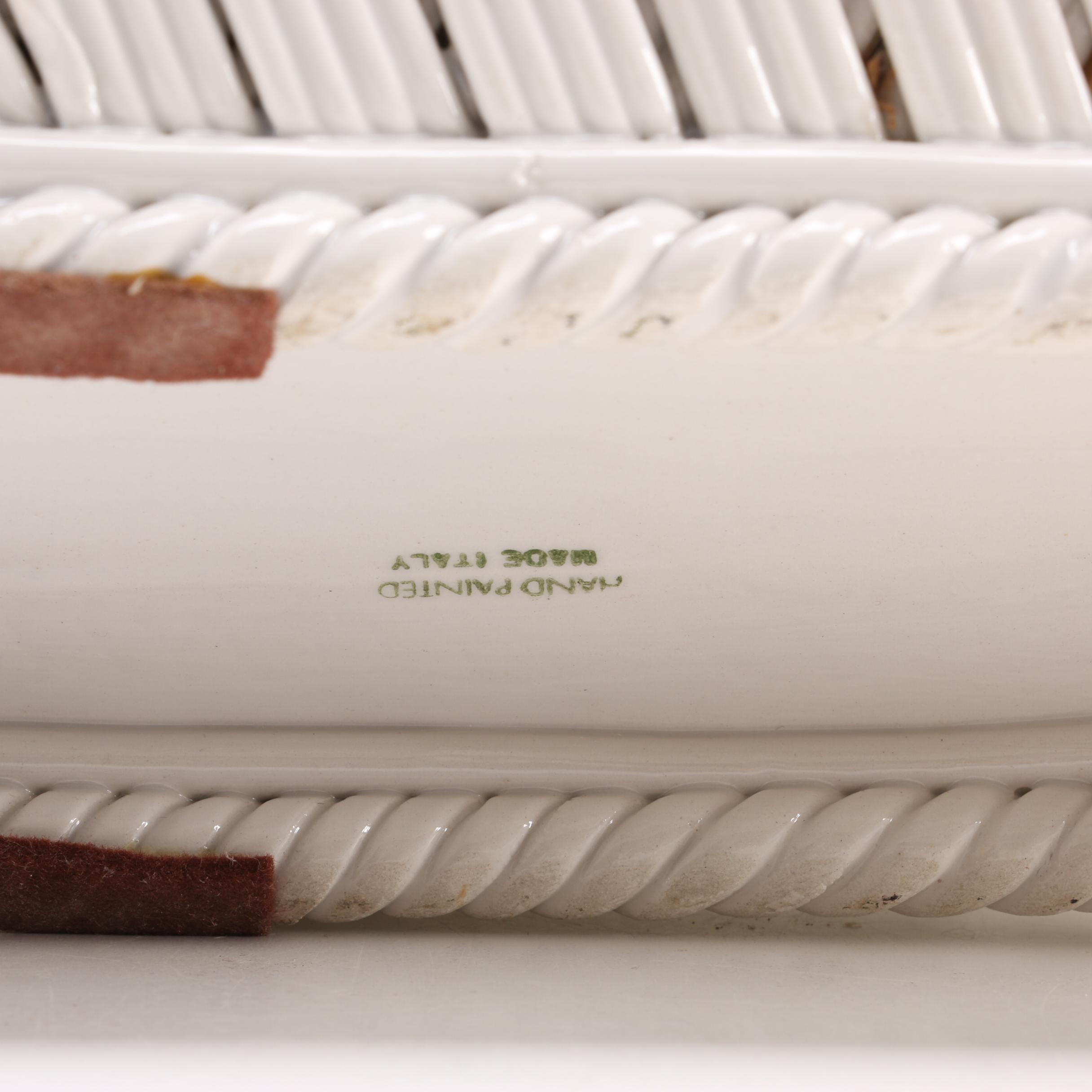 Italian Capodimonte Style Porcelain White Tulip Arrangement, Mid to Late 20th C.