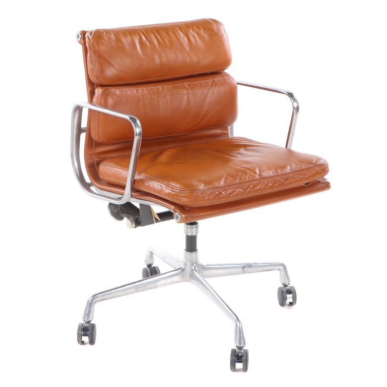 Charles and Ray Eames for Herman Miller "Aluminum Group" Leather Desk Chair