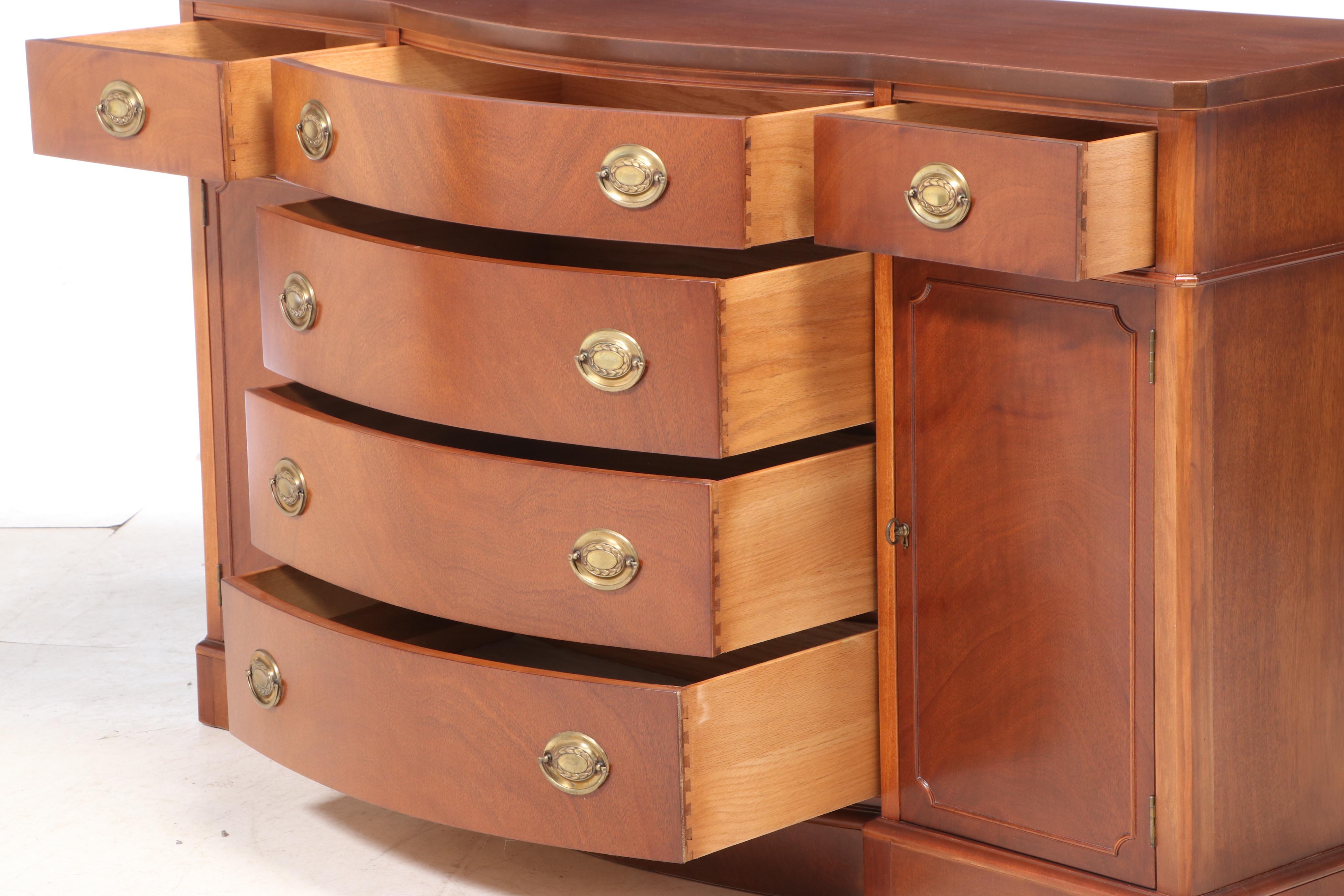 Drexel Federal Style Mahogany Bowfront Sideboard, Mid to Late 20th Century