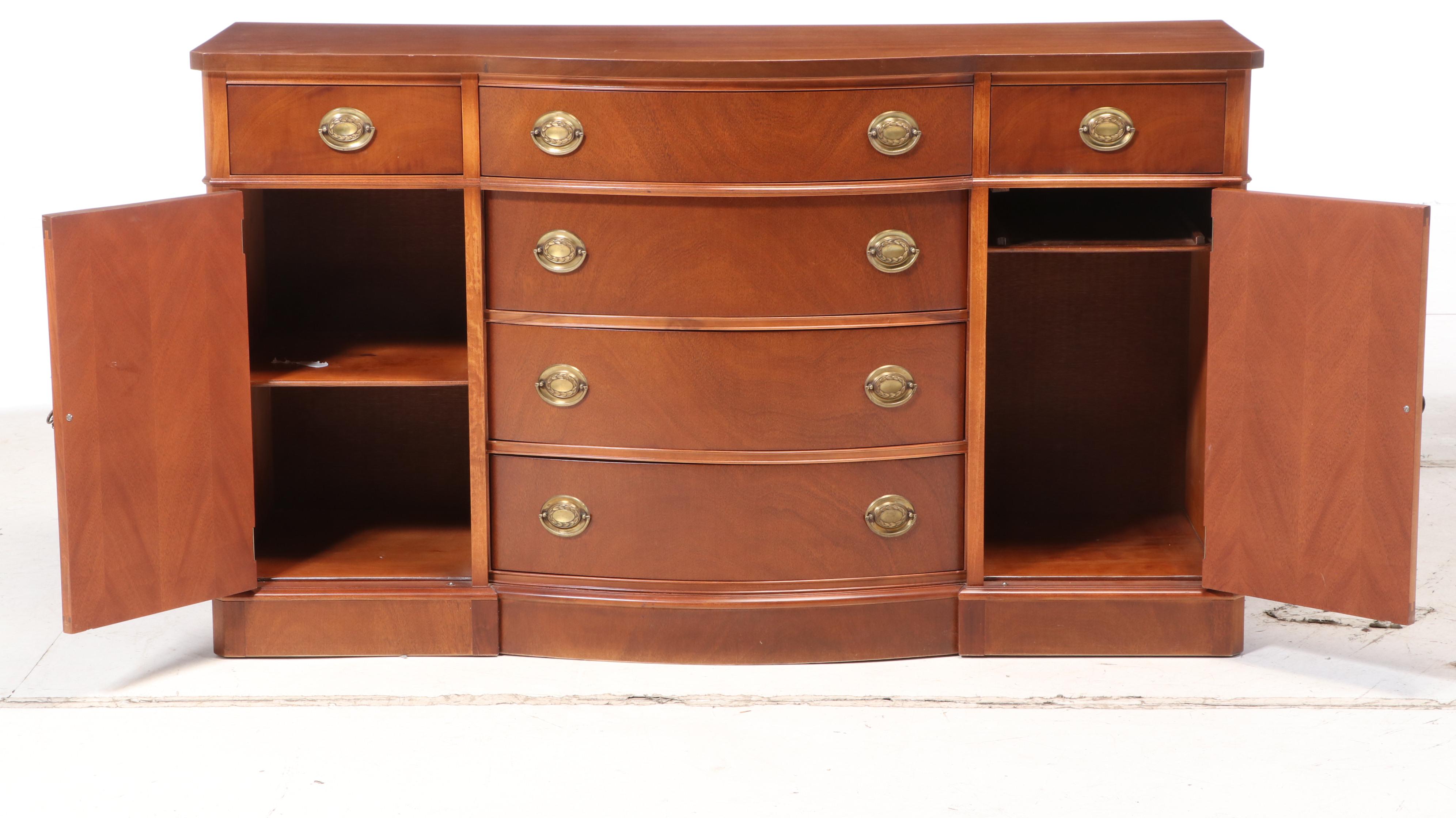 Drexel Federal Style Mahogany Bowfront Sideboard, Mid to Late 20th Century
