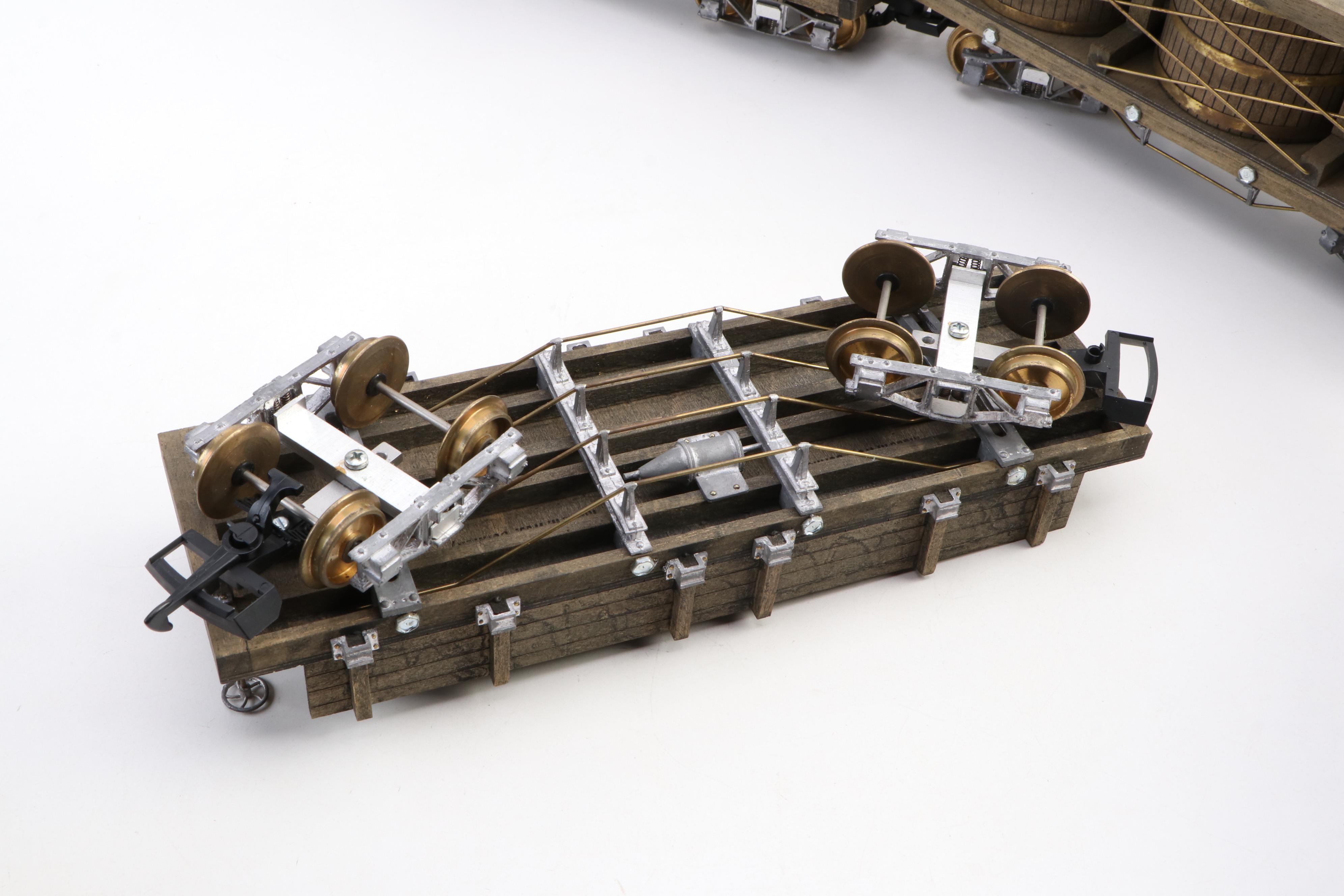 Wilesco Lucas Deutsche Reichsbahn Steam Locomotive and Cars