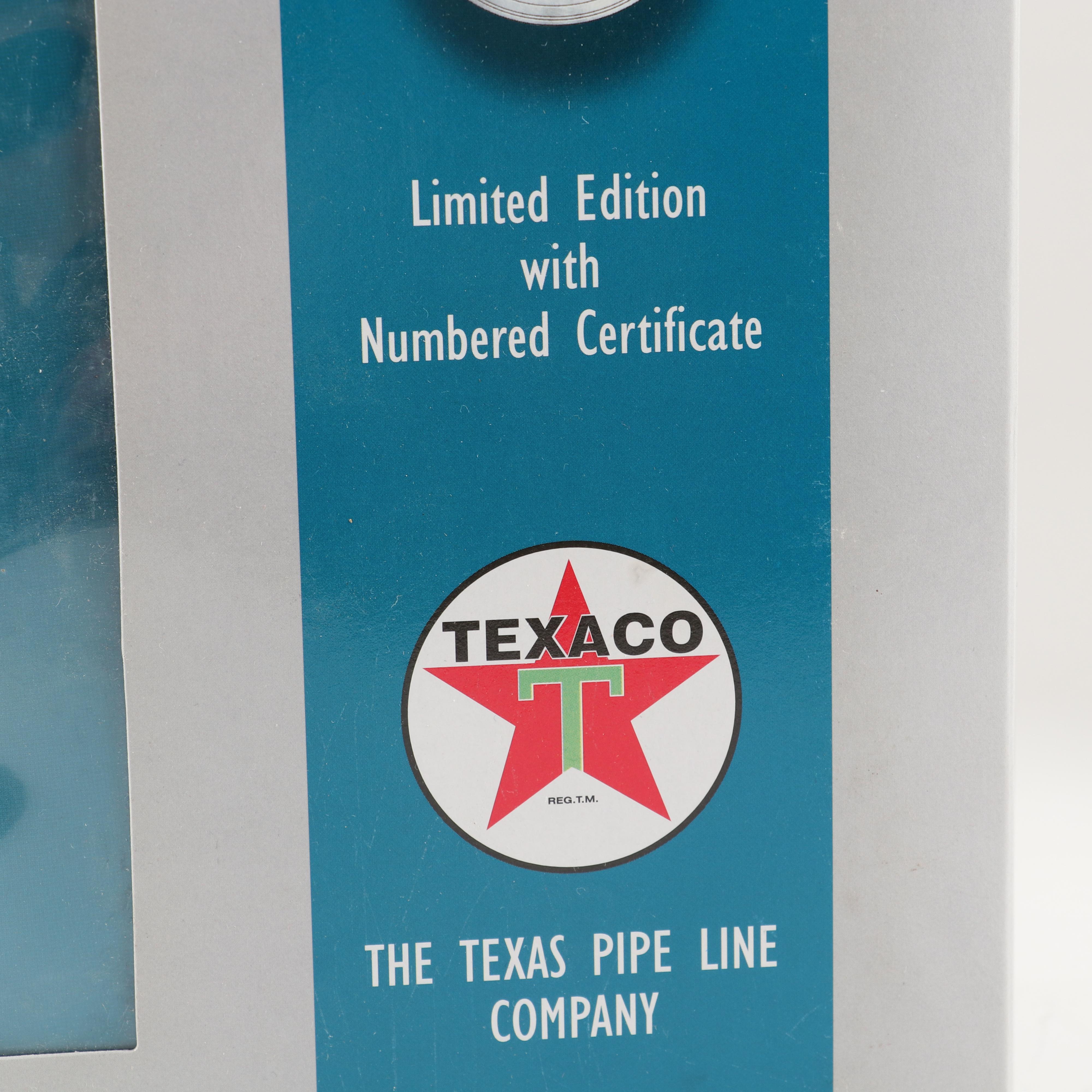 Limited Edition Texaco "Diamond T 980 Plus Girder Truck and Nodding Donkey"
