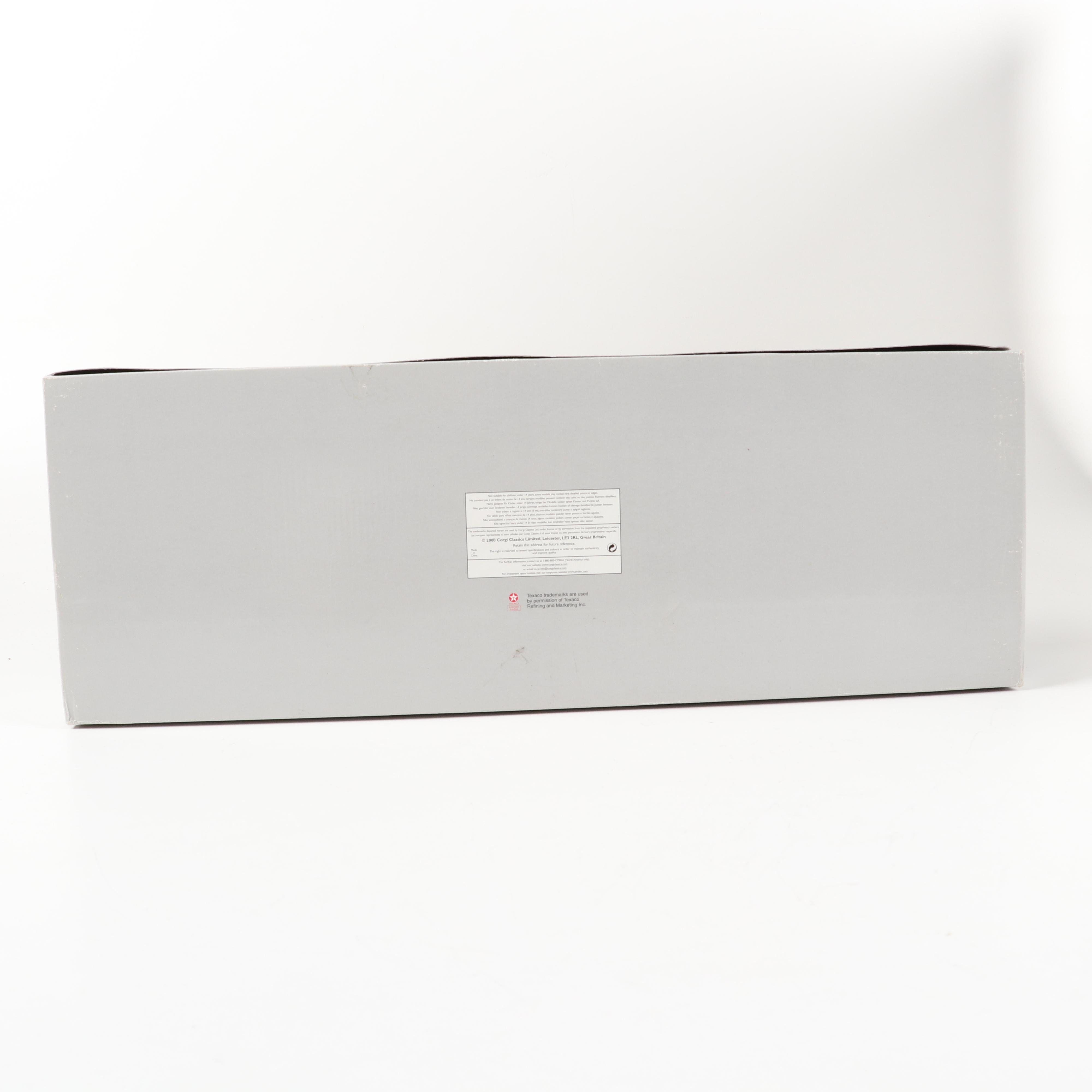 Limited Edition Texaco "Diamond T 980 Plus Girder Truck and Nodding Donkey"