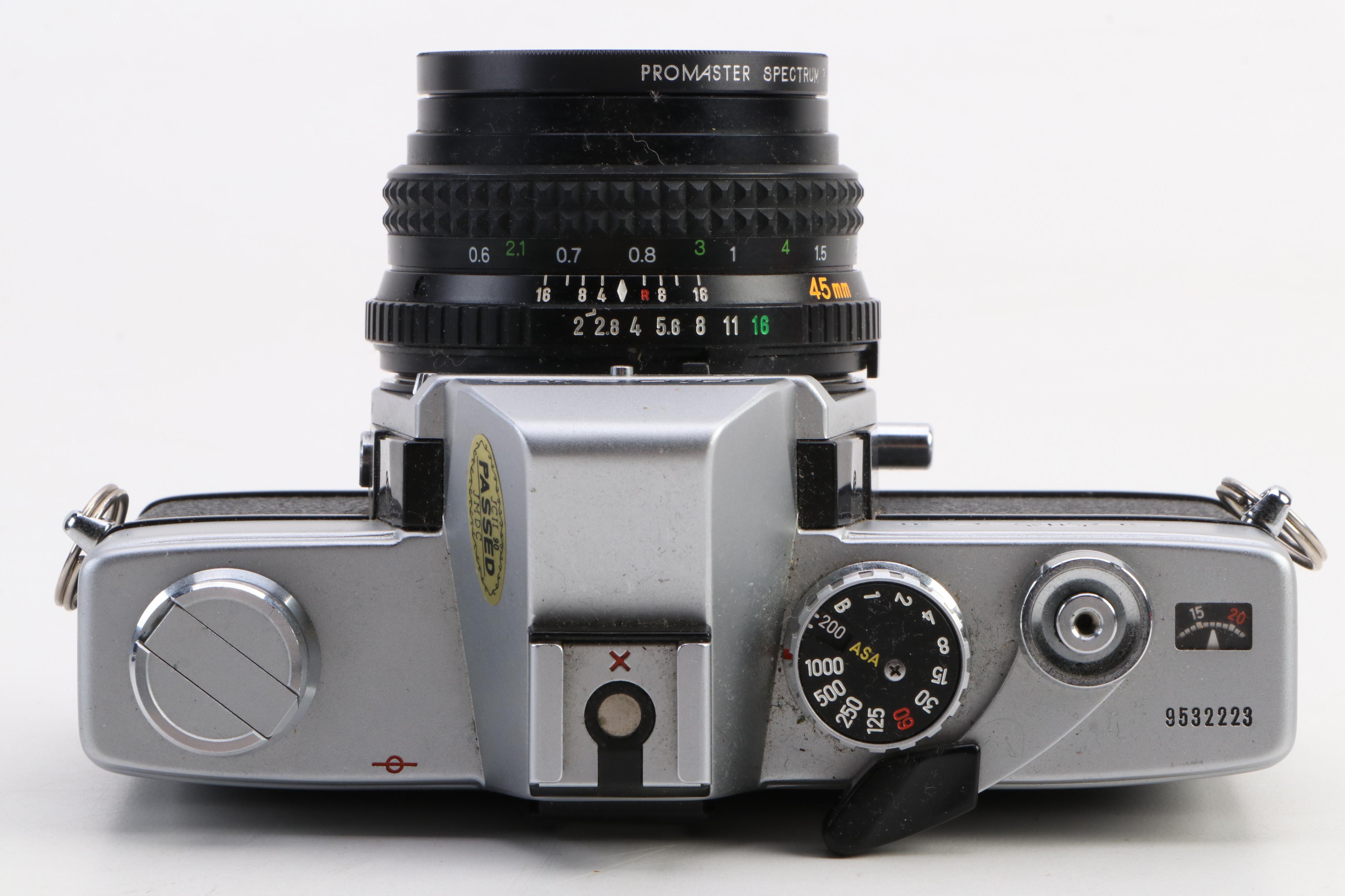 Minolta SRT SC-II Camera, Late 20th Century