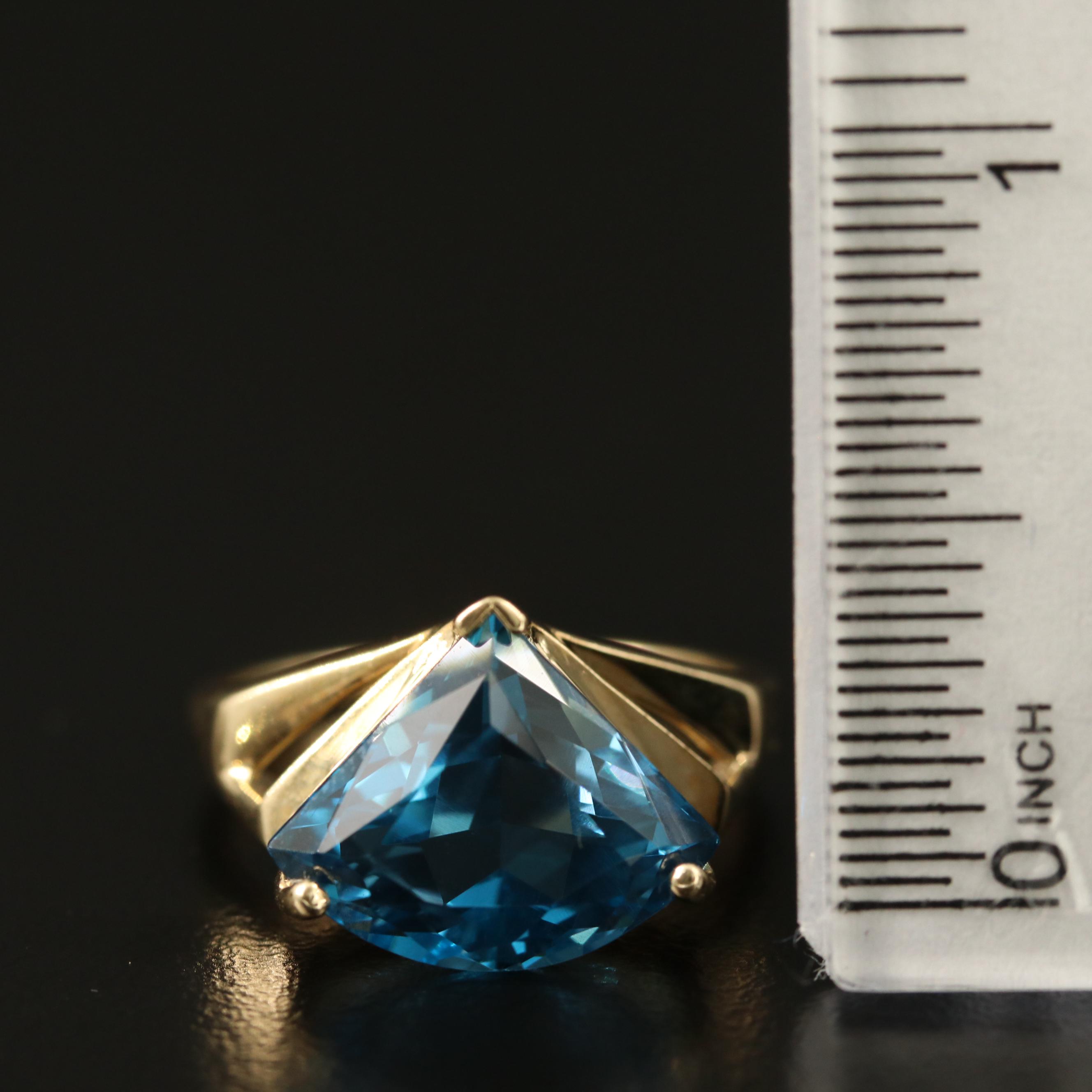 14K Fan Shaped Topaz Ring