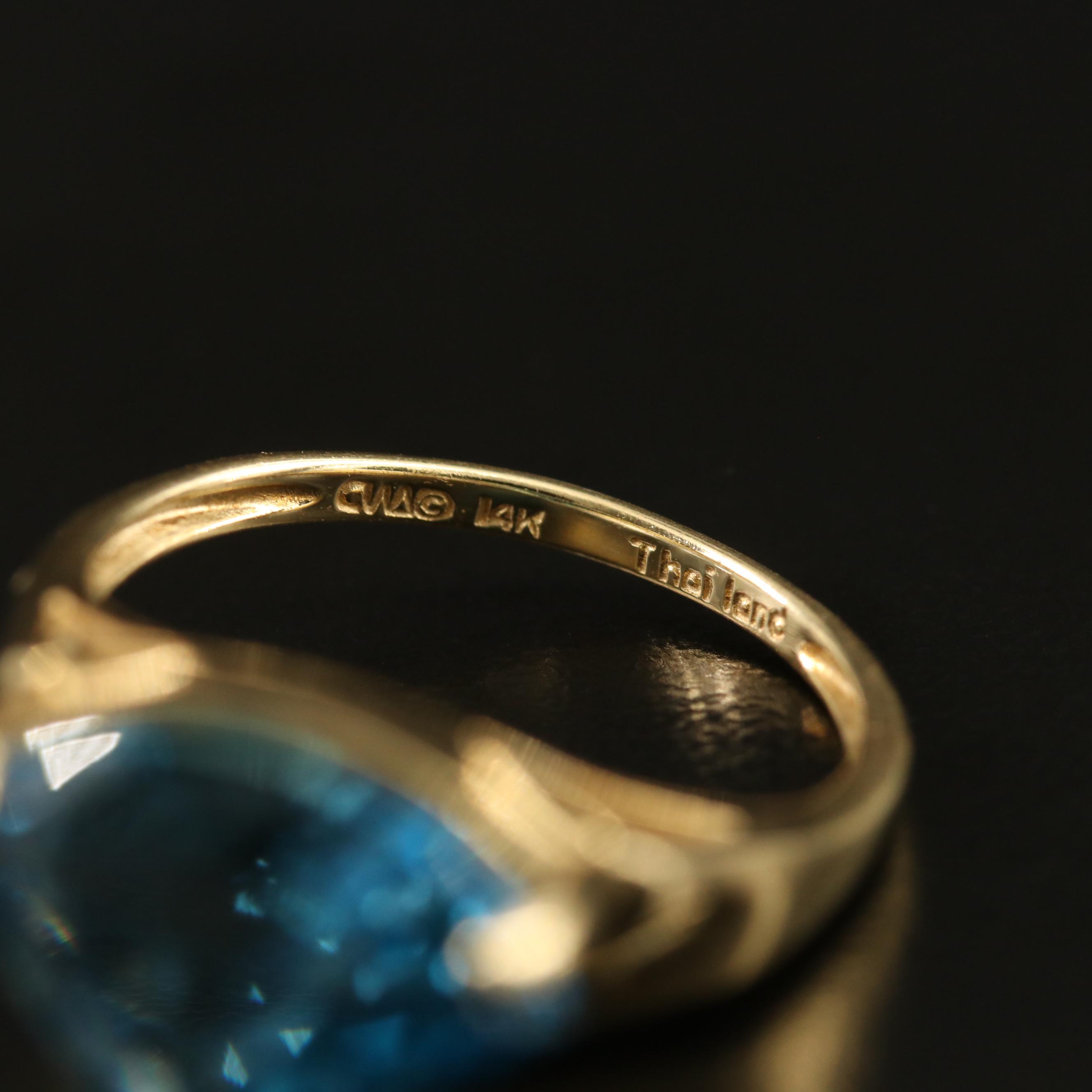 14K Fan Shaped Topaz Ring