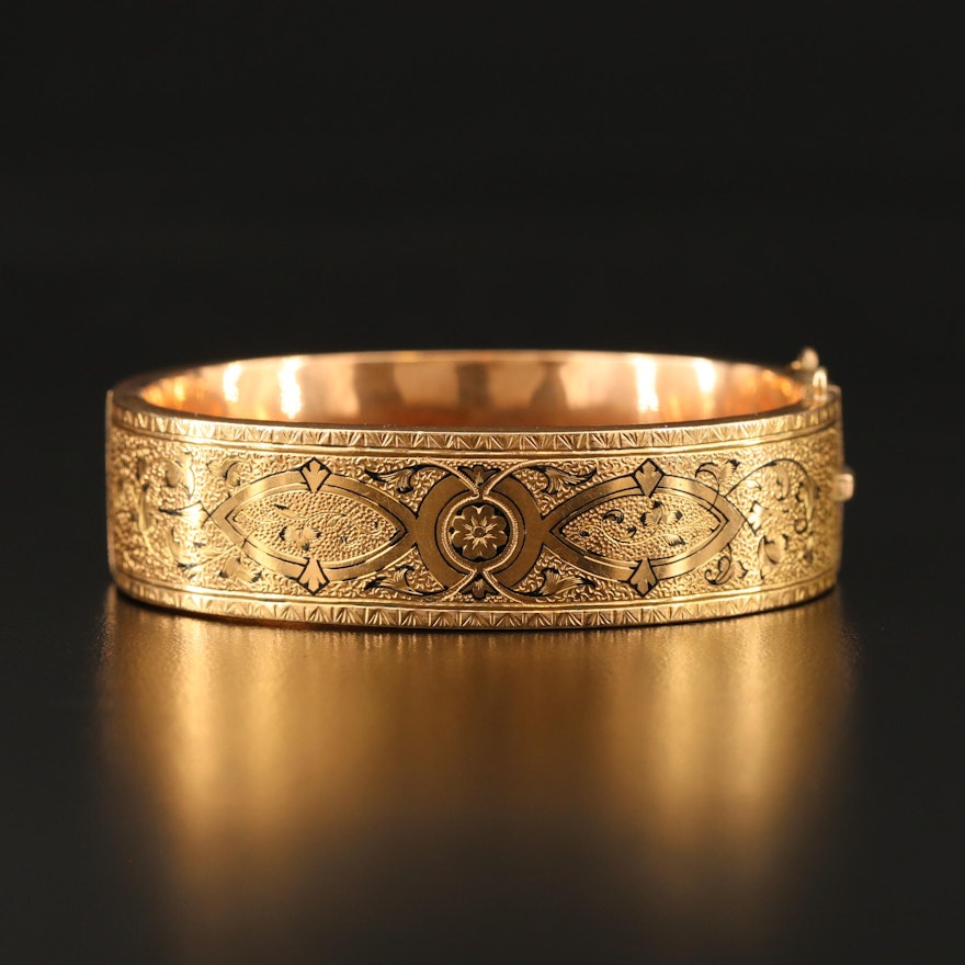 Victorian Taille d'Epargne Hinged Bangle