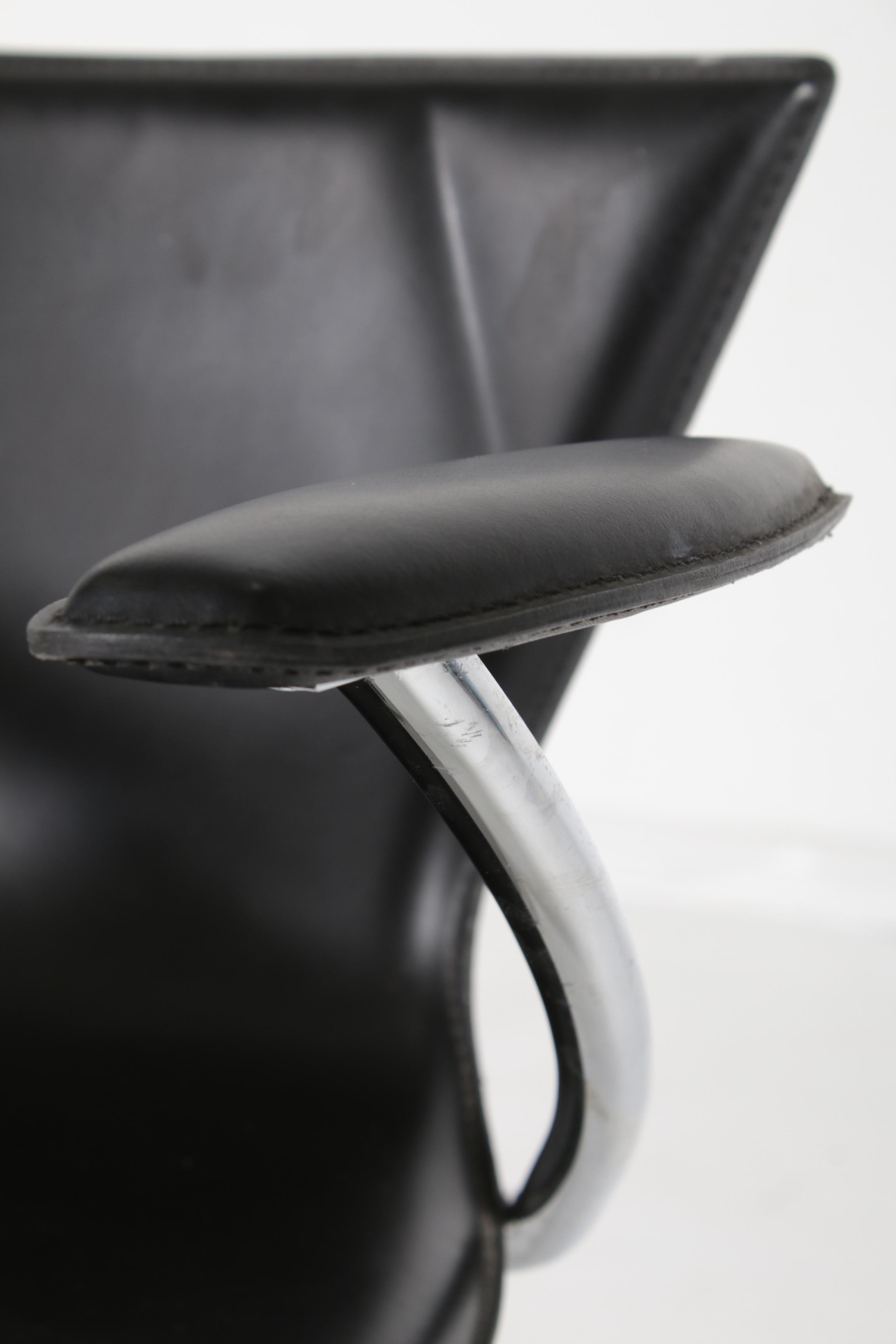 Pair of Serico Contemporary Italian Chrome and Black Leather Barstools