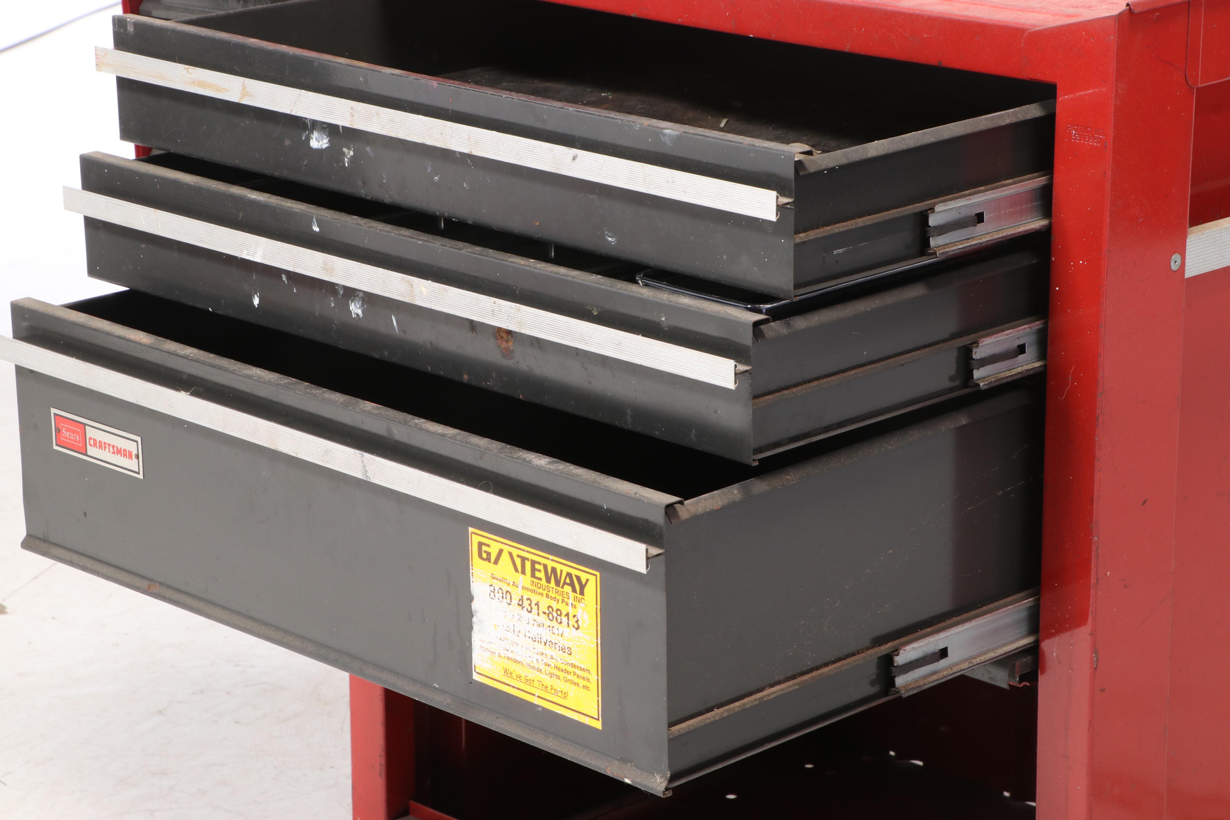 Craftsman Metal Multi-Drawer Rolling Tool Chest