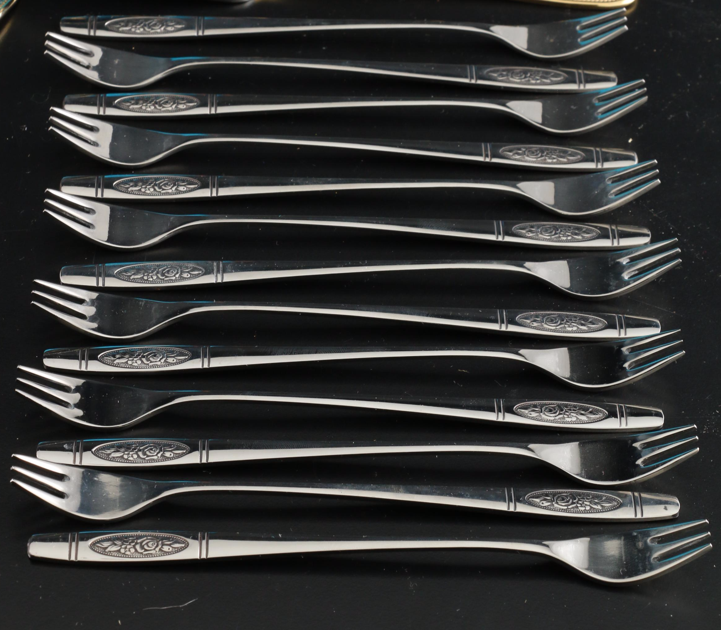 Wallace Stainless Steel "Gold Royal Bead" Flatware with Chest