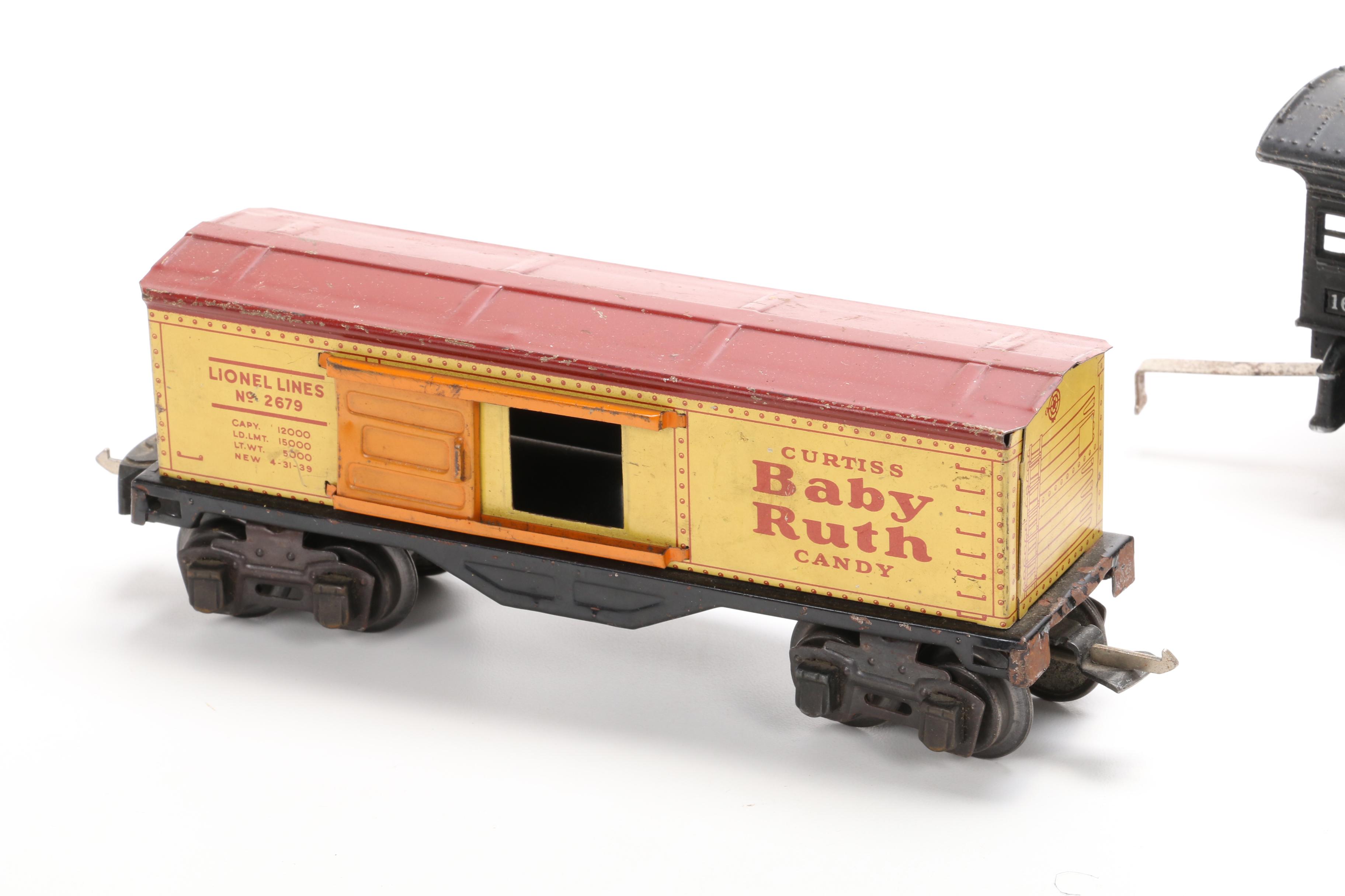 Lionel Pre War O Scale Freight Train Set with 1666 Steam Locomotive