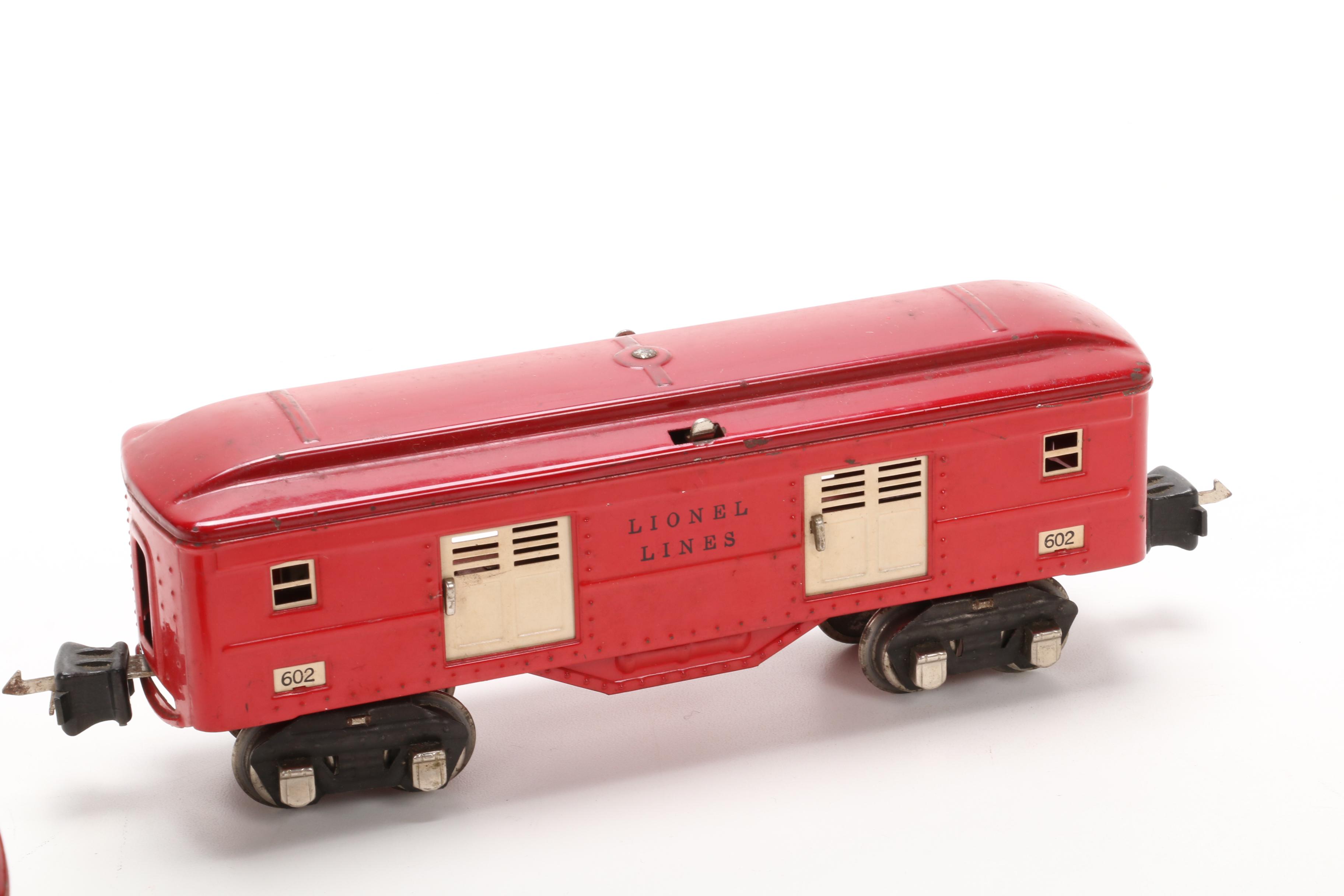 Lionel Pre War O Scale Passenger Cars, Mid-20th Century
