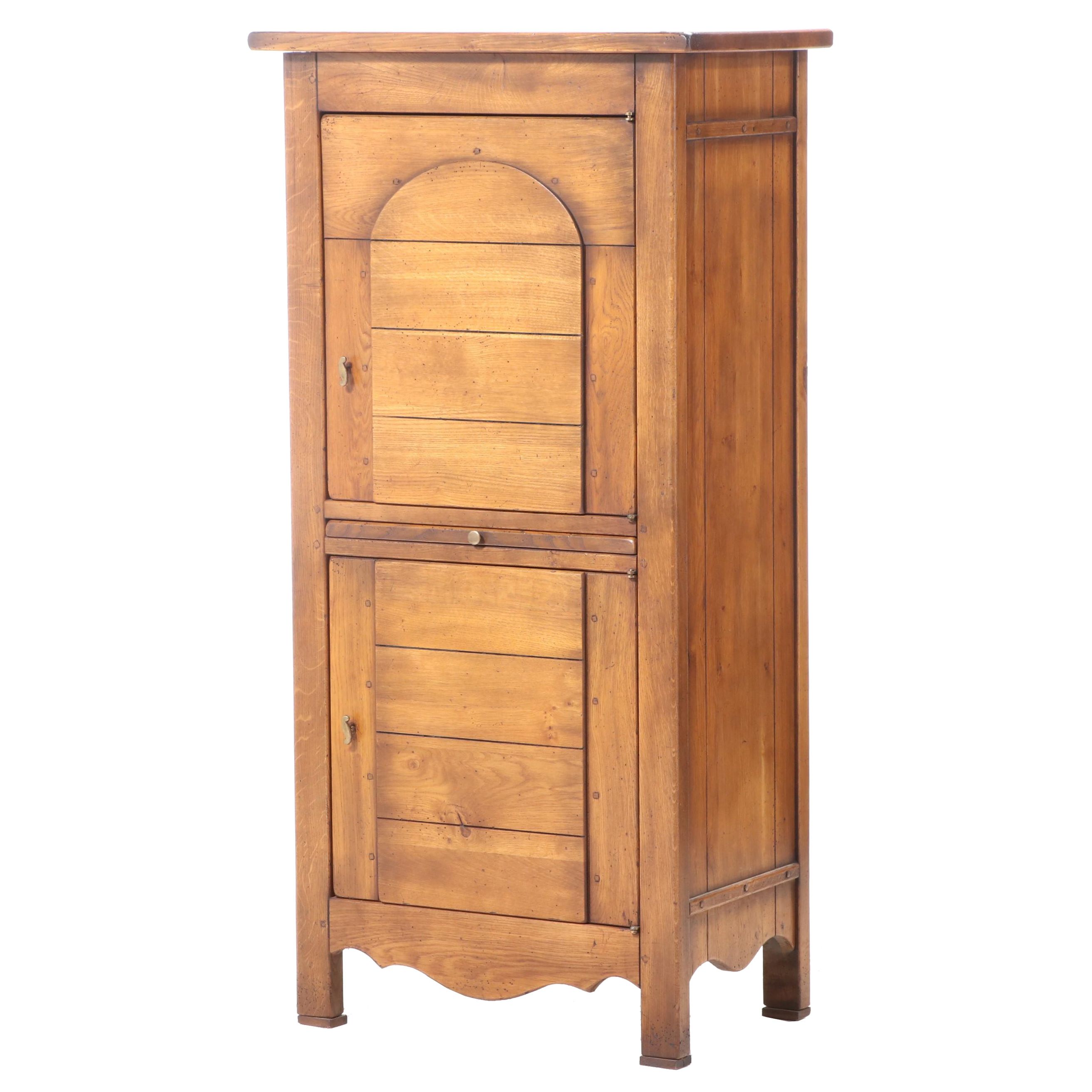 SdM Meubles D'Autrefois Oak Cabinet