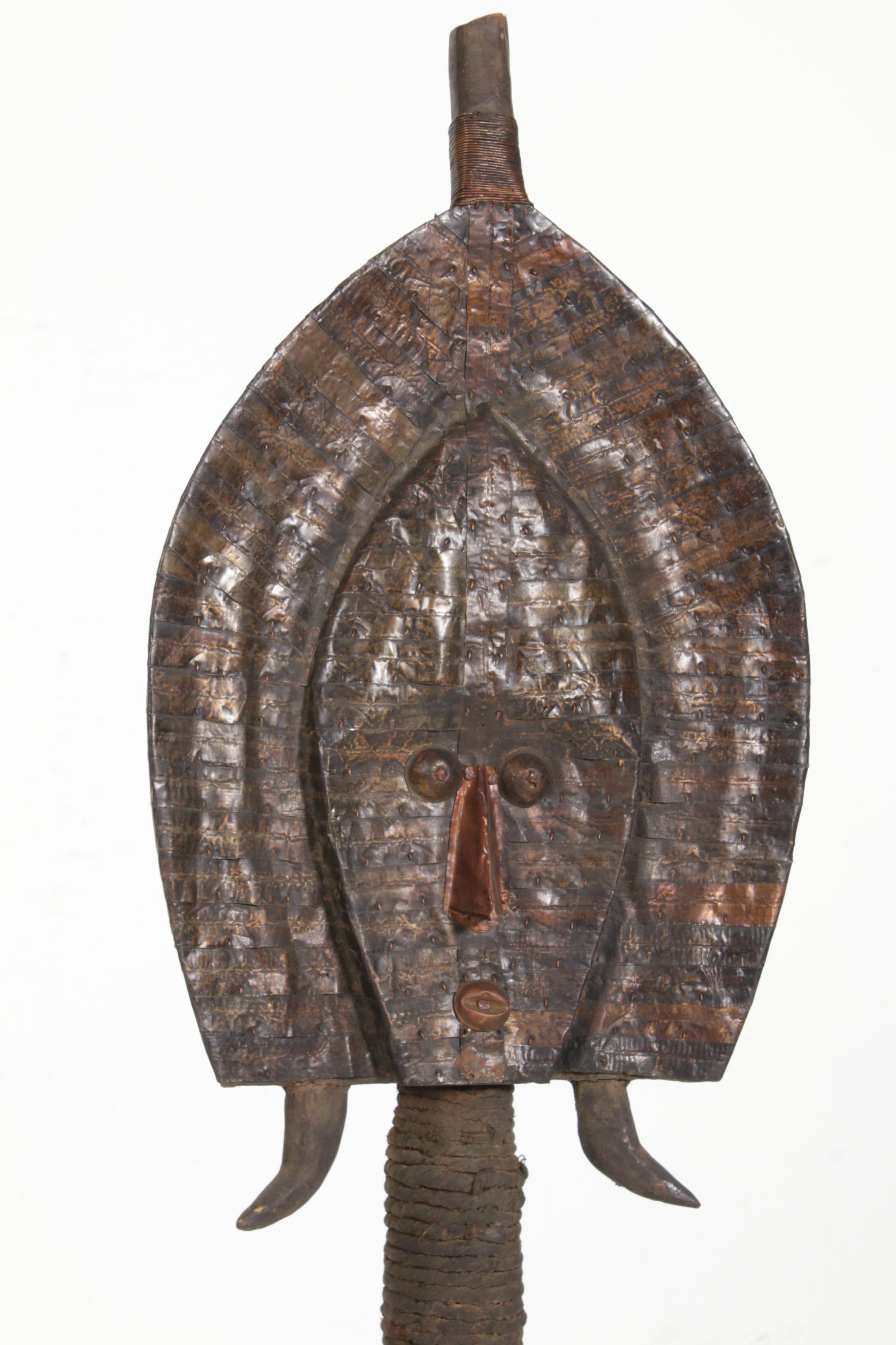 Kota-Mahongwe Reliquary Guardian Figure, Gabon, 20th Century