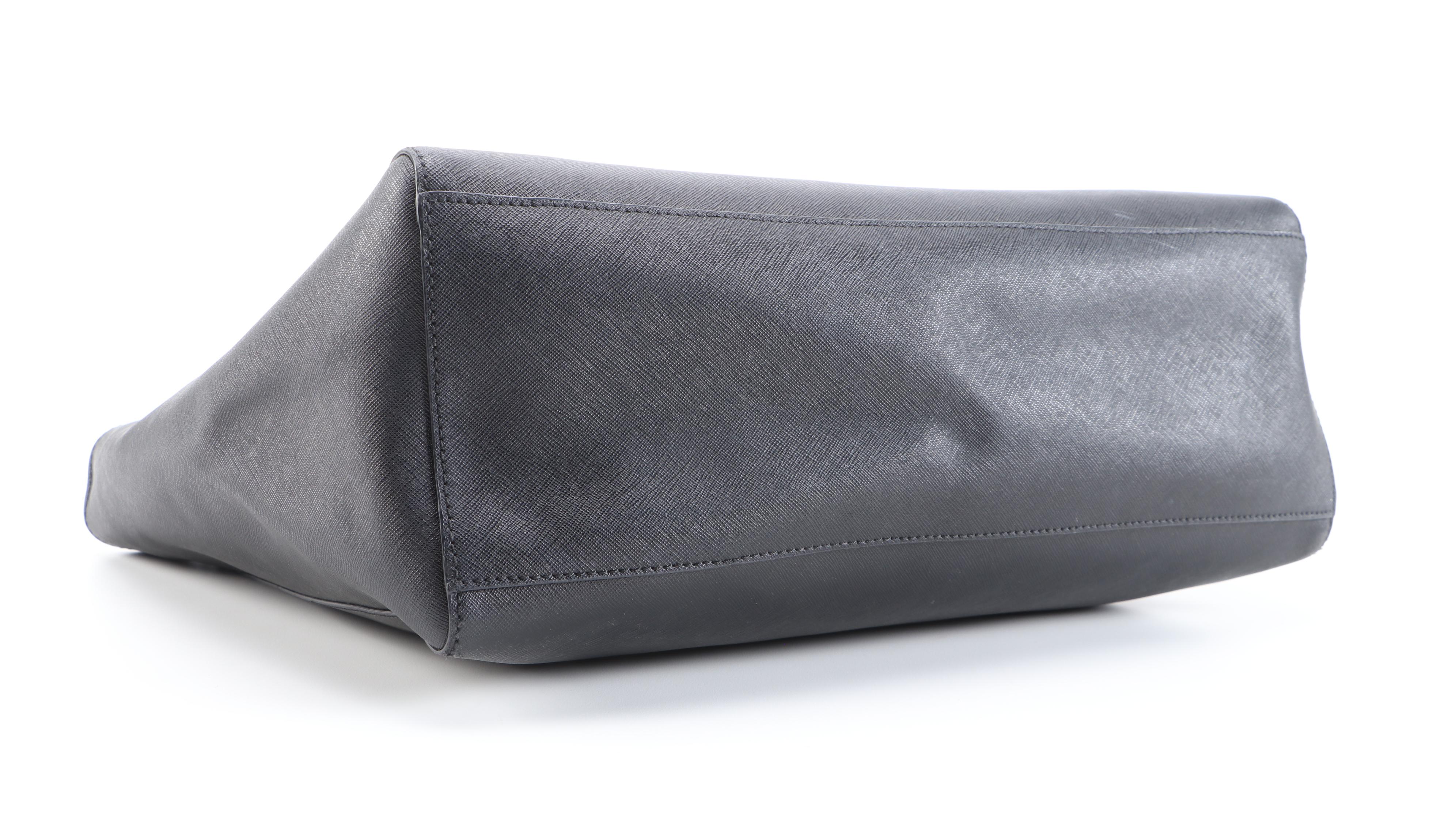 Tory Burch York Buckle Tote in Black Saffiano Leather