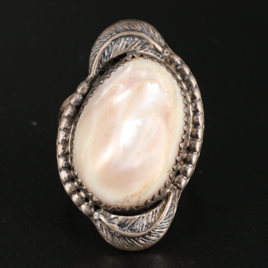 Southwestern Style Sterling Silver Mother of Pearl Ring