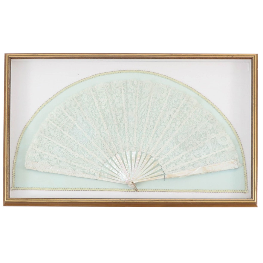 Mother-of-Pearl and Lace Hand Fan, Early 20th Century
