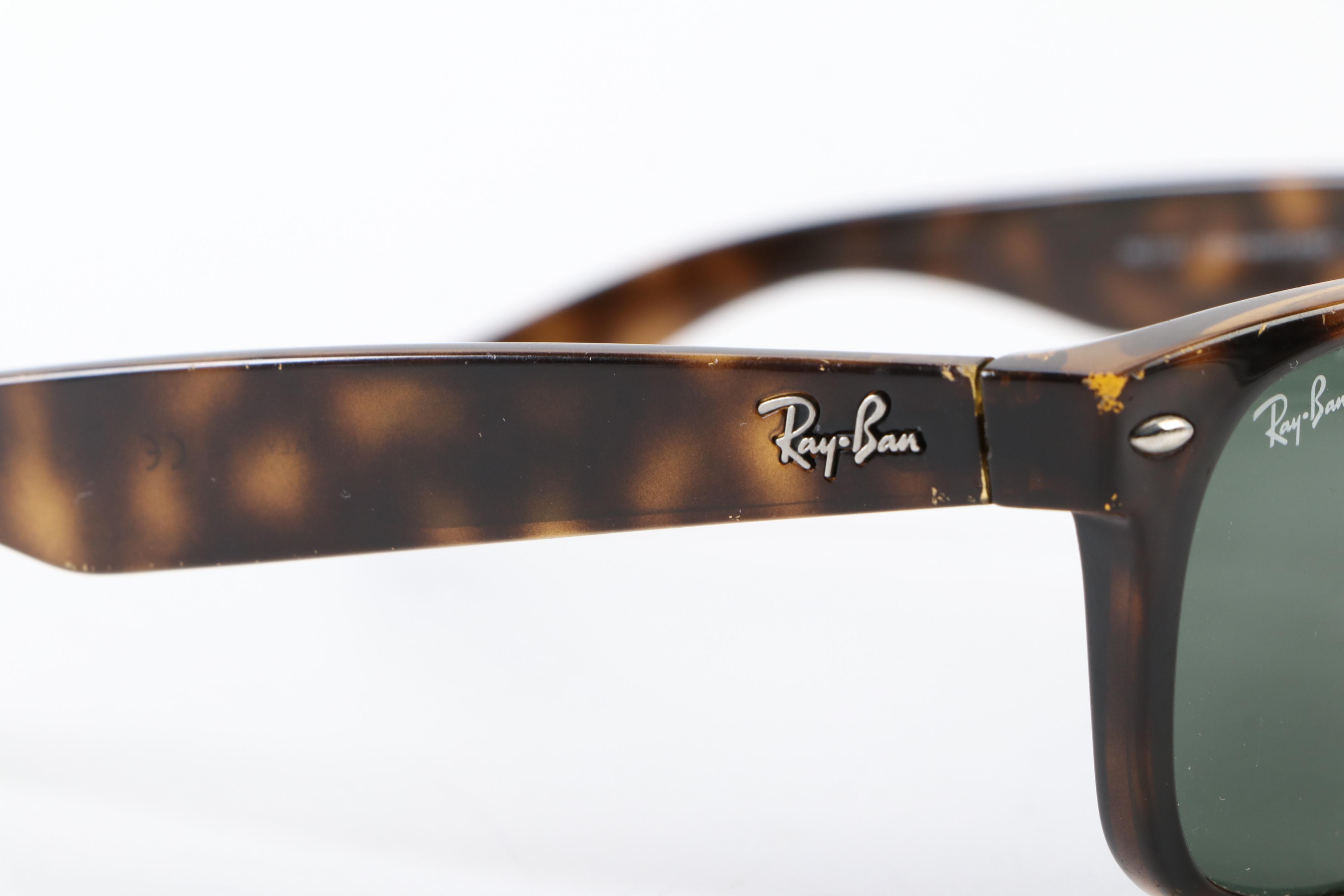 Ray-Ban RB2132 New Wayfarer Sunglasses in Tortoiseshell