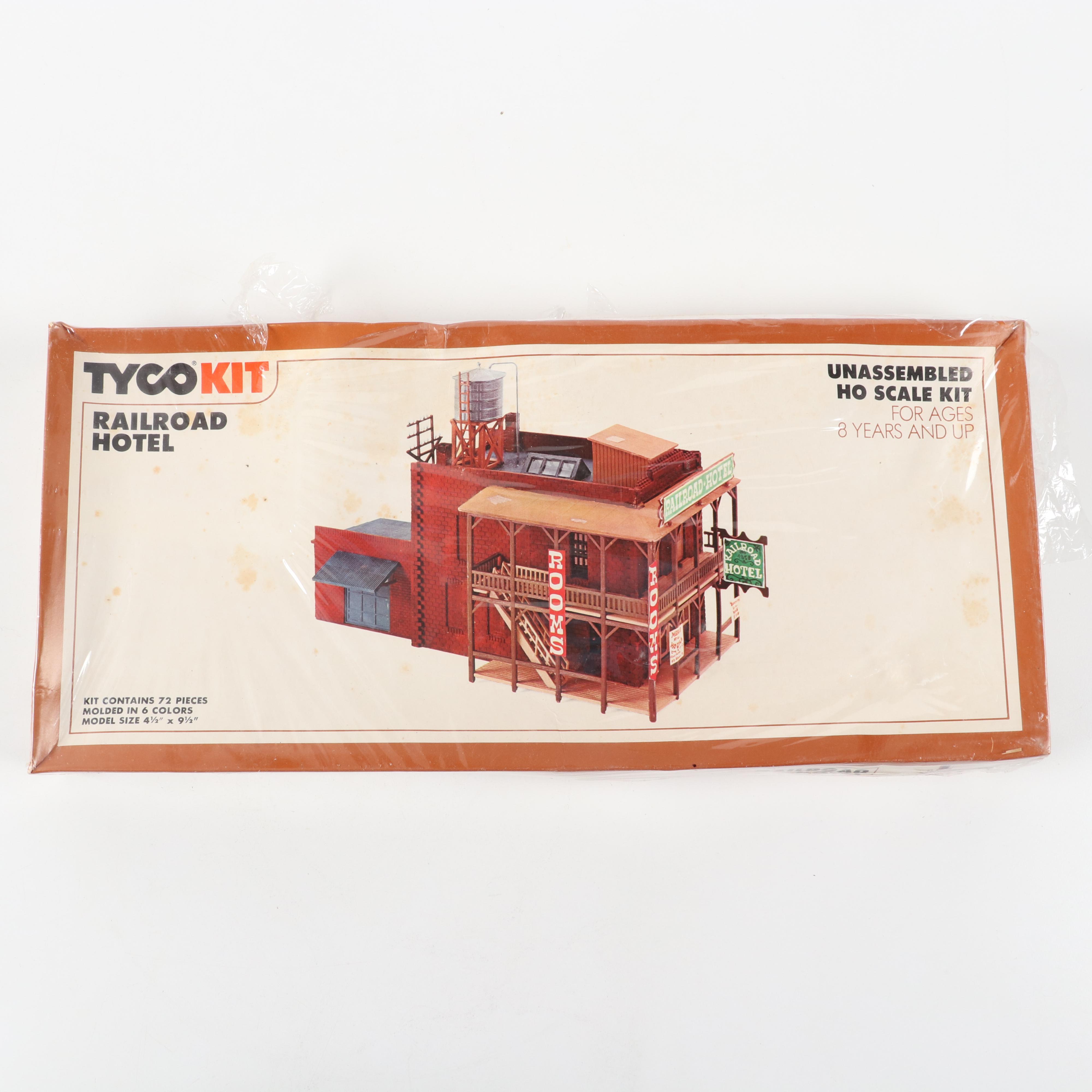TycoKit HO Scale Buildings, Including Ma's Place and Village Blacksmith