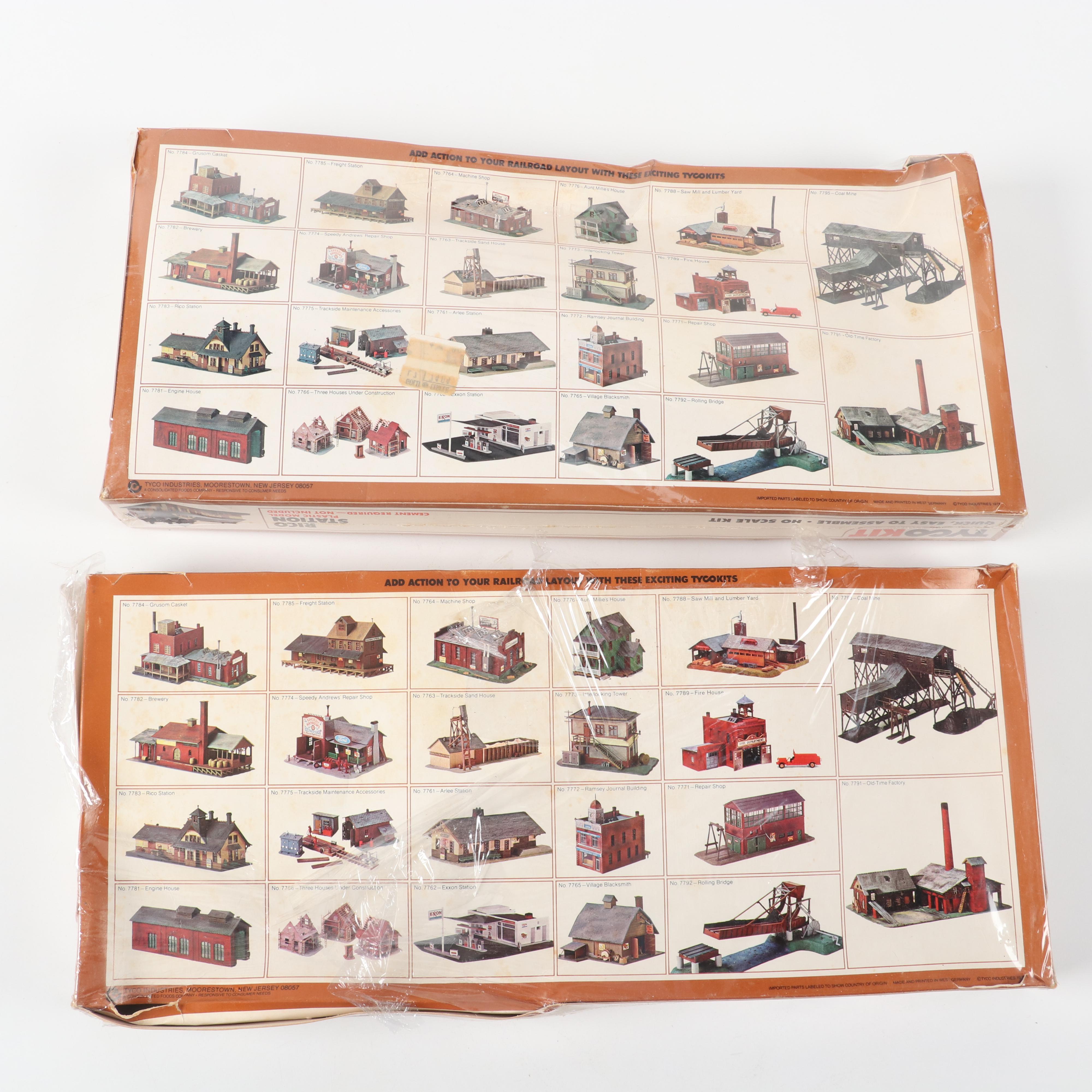 TycoKit HO Scale Buildings, Including Ma's Place and Village Blacksmith