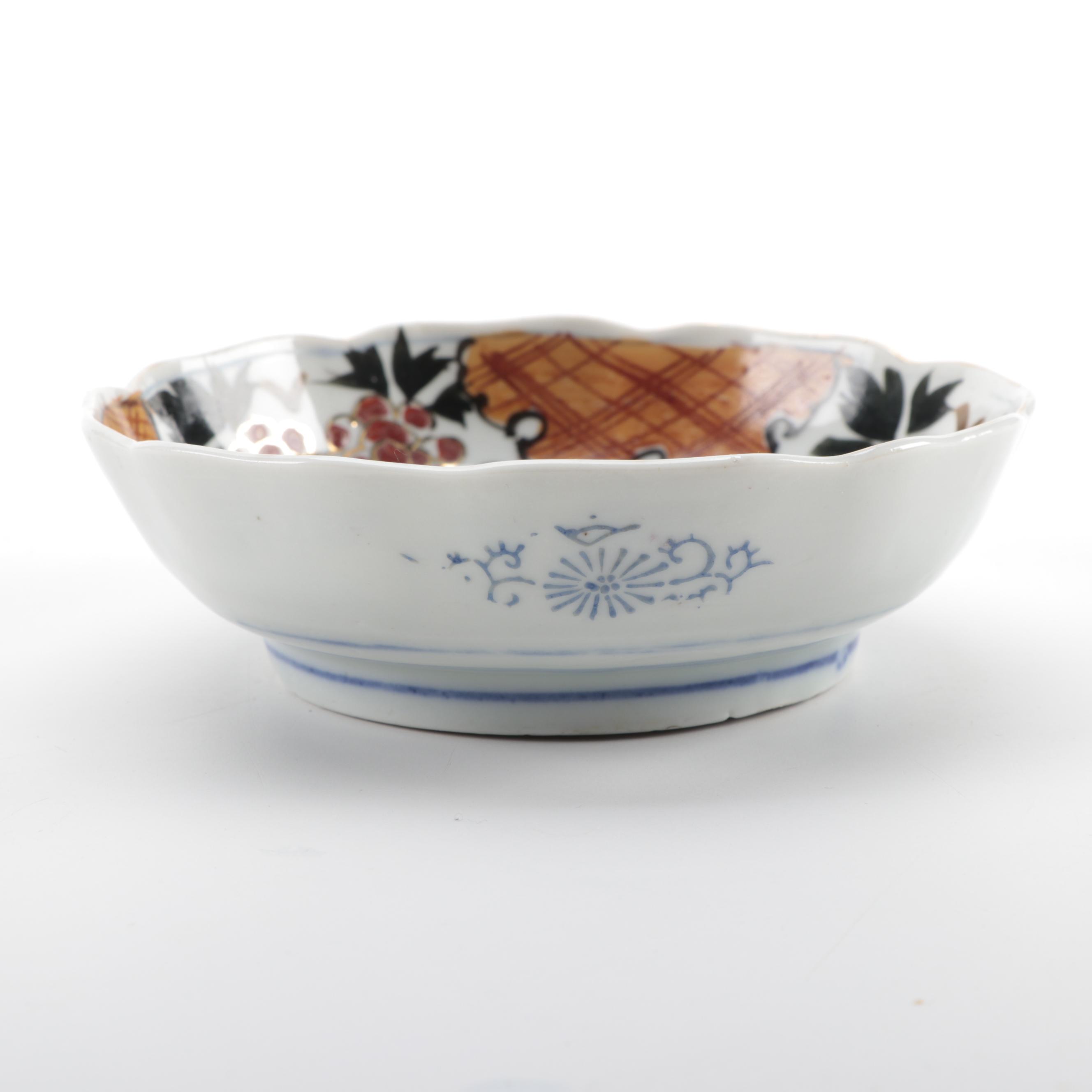Japanese Imari  Porcelain Bowls with Wooden Stands, Antique