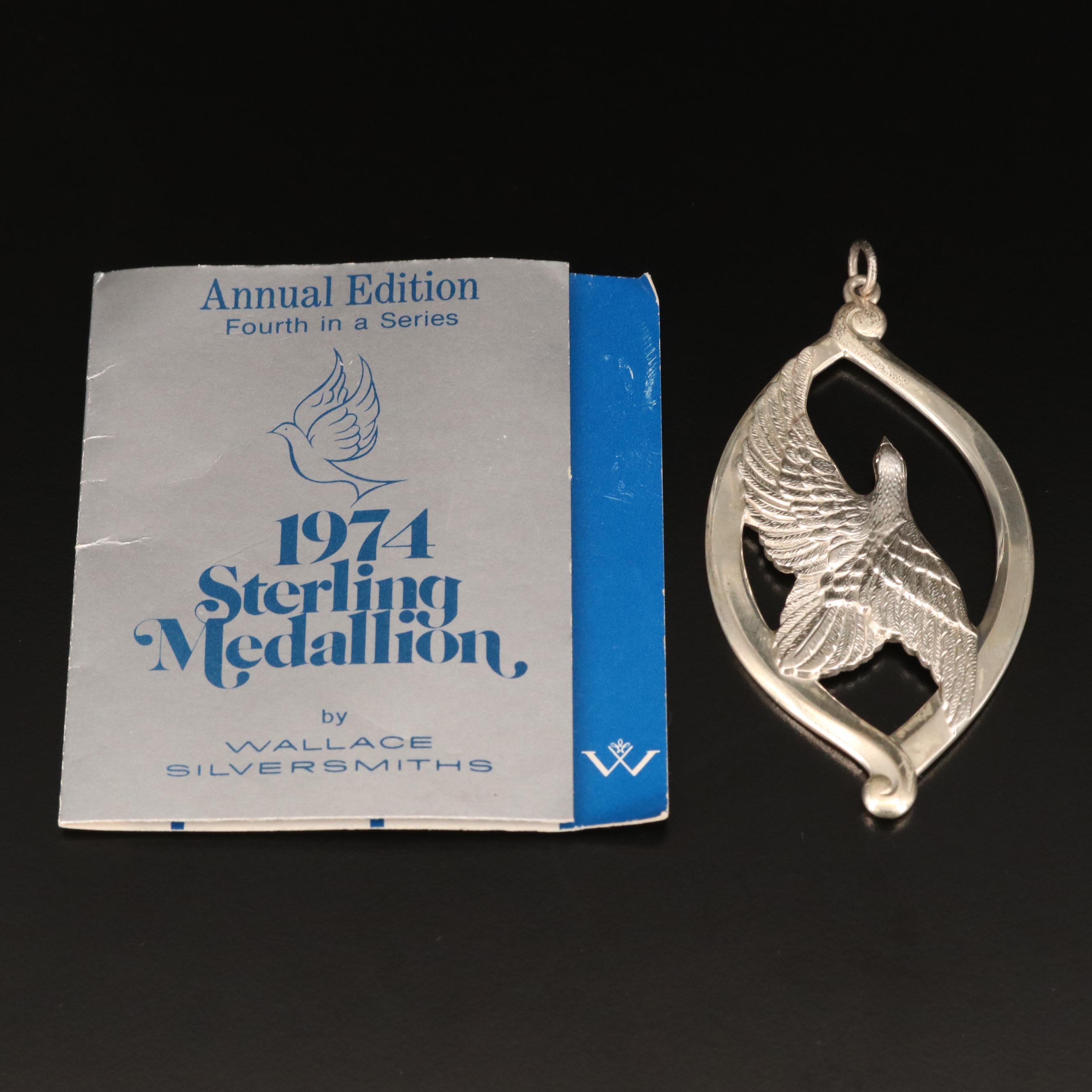 1974 Wallace Silversmiths Sterling Silver "Peace on Earth" Medallion