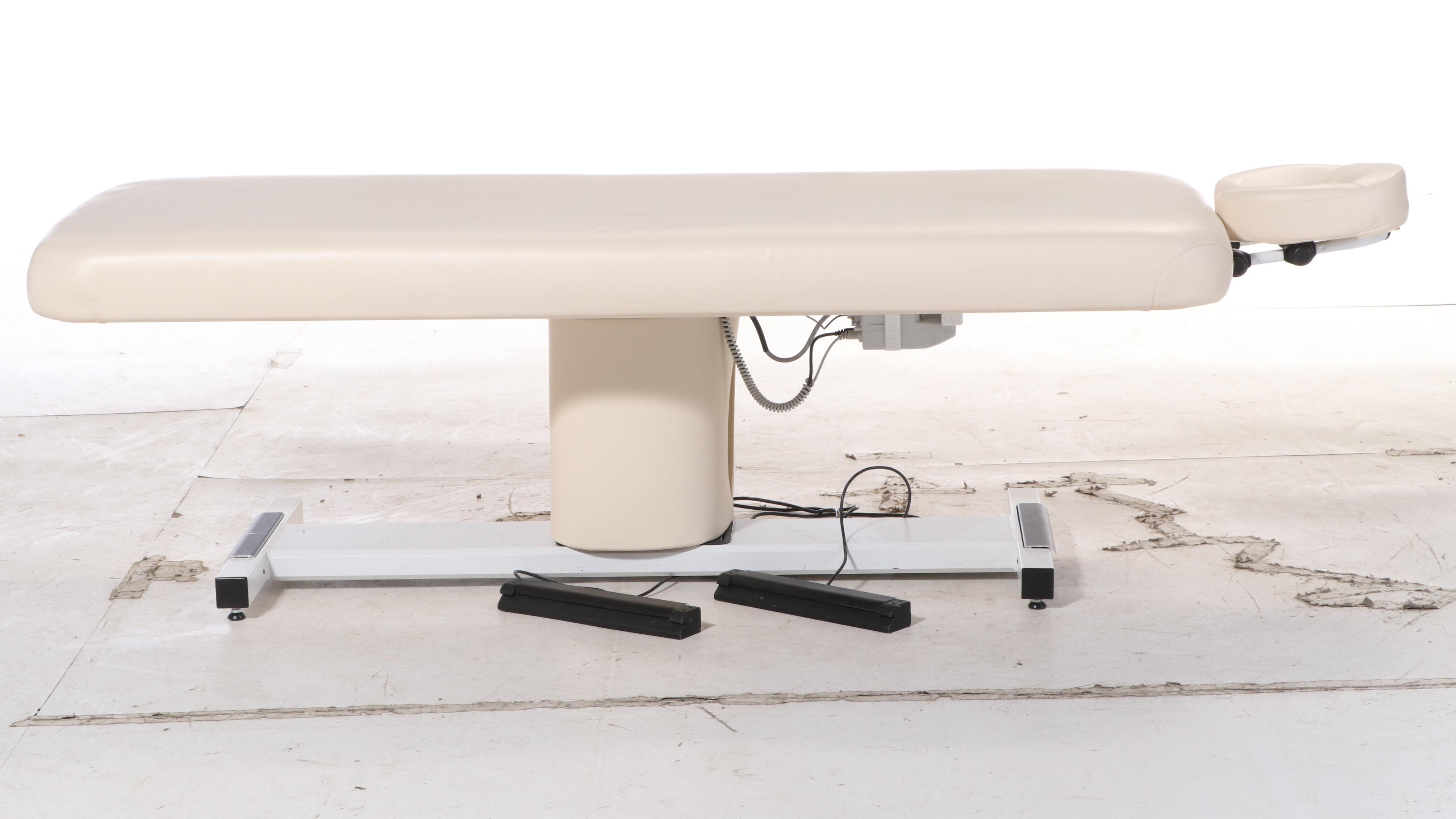 Golden Ratio Electric Lift Massage Table