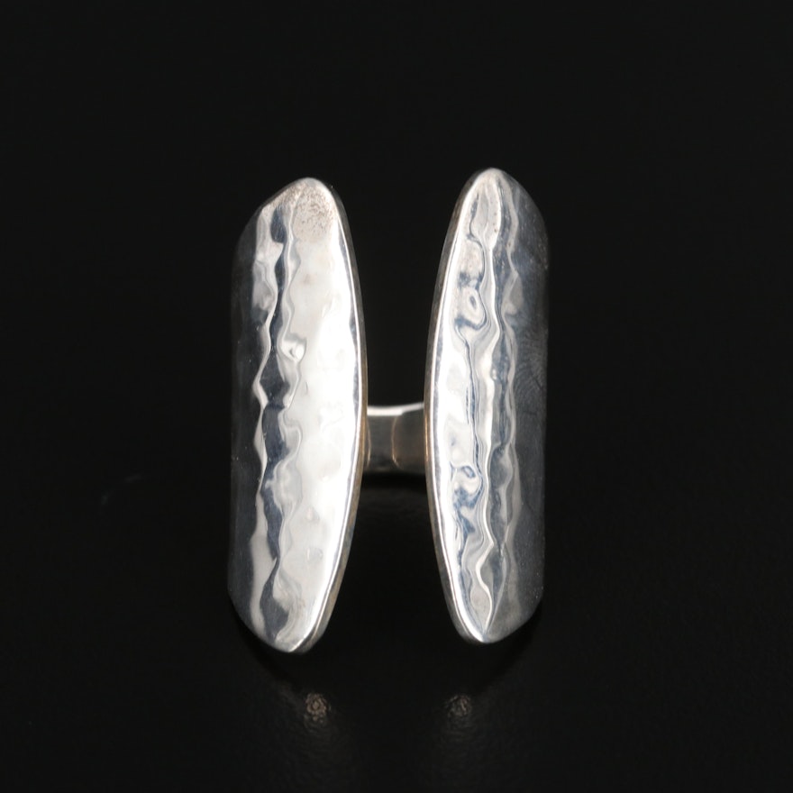 Mexican Hammered Sterling Artisan Signed Center Split Ring