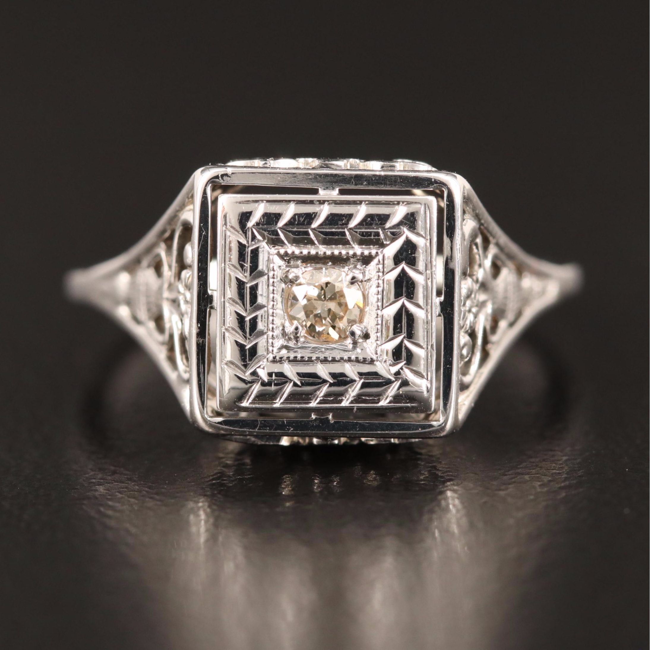Art Deco 14K Diamond Ring