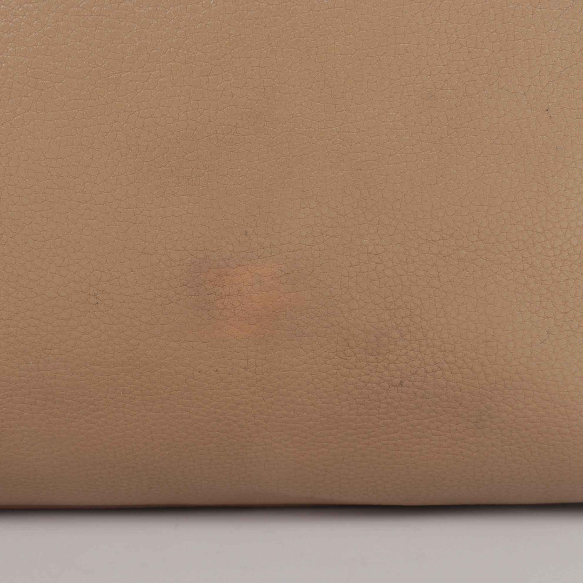 Tory Burch Tote in Grained Leather