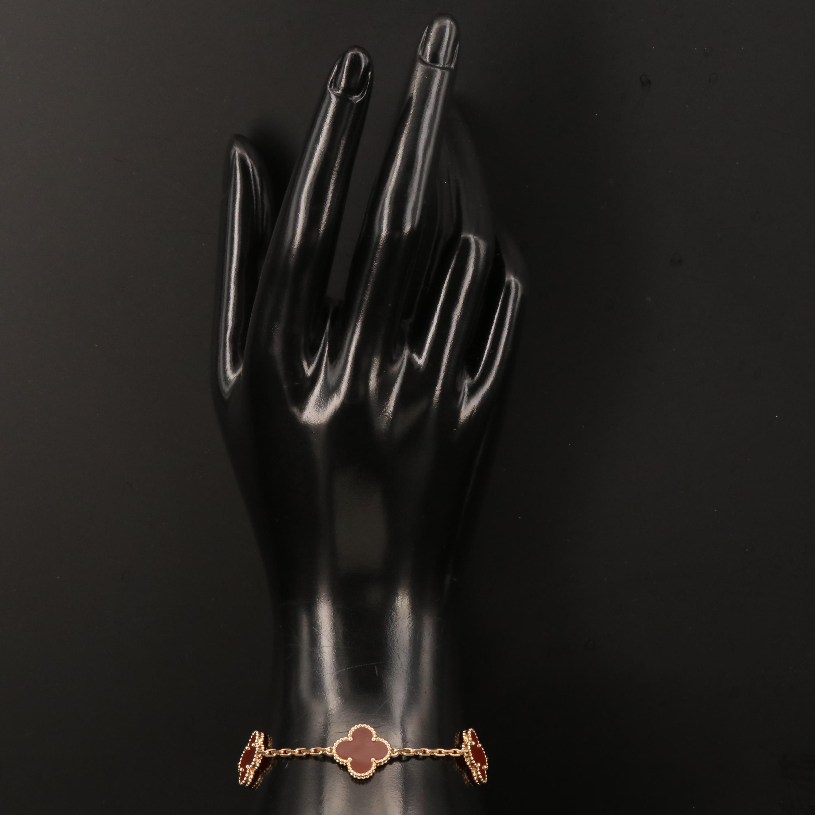 Vintage Van Cleef & Arpels "Alhambra" 18K Carnelian Bracelet