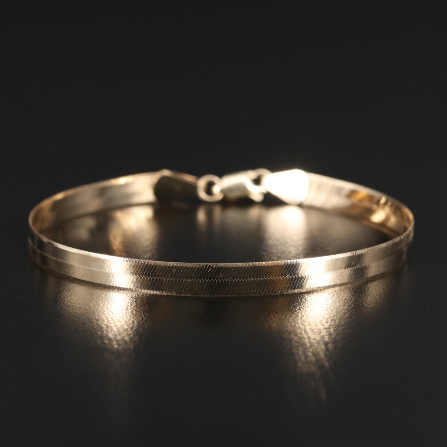 14K Herringbone Chain Bracelet