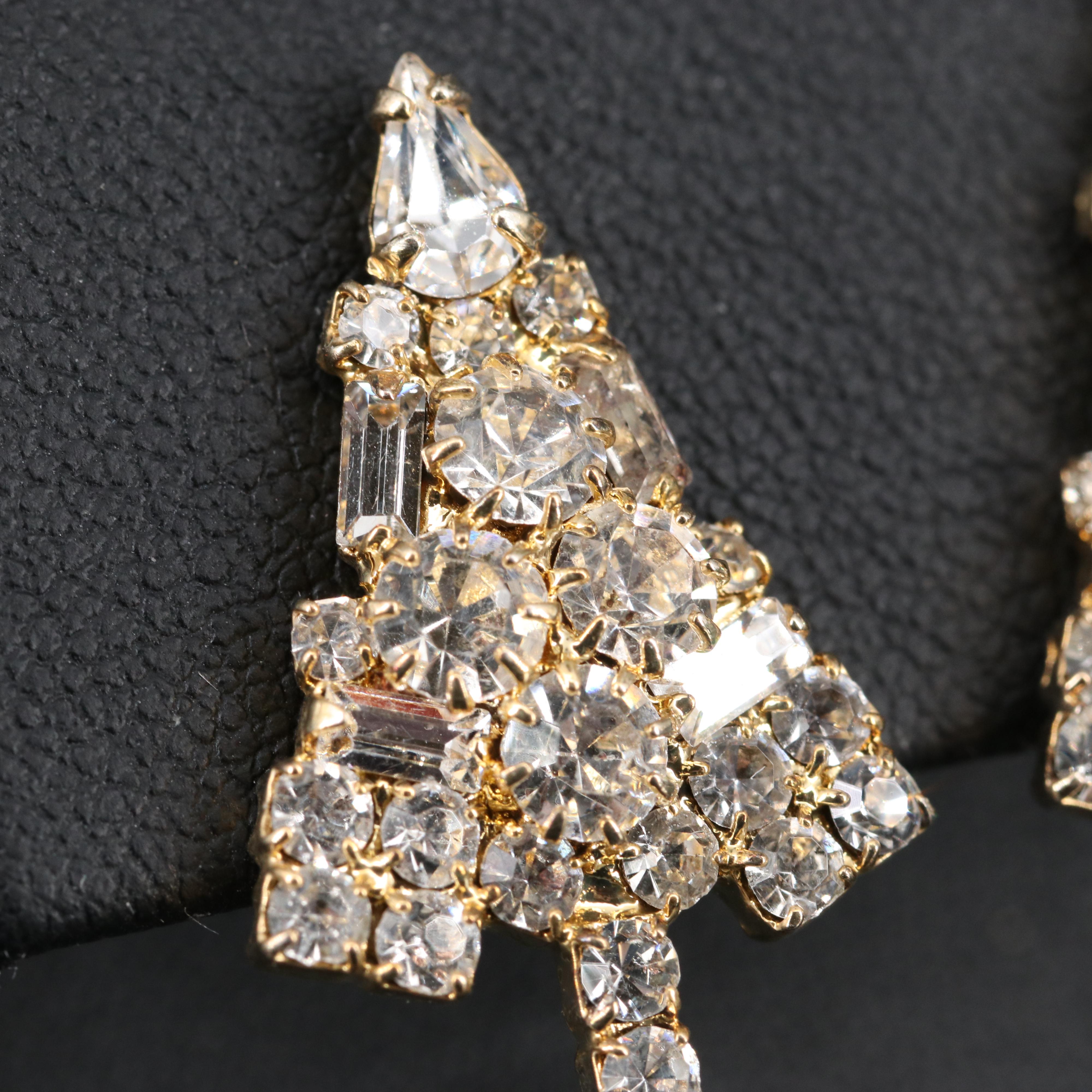 Vintage Eisenberg Ice Rhinestone Christmas Tree Clip Earrings