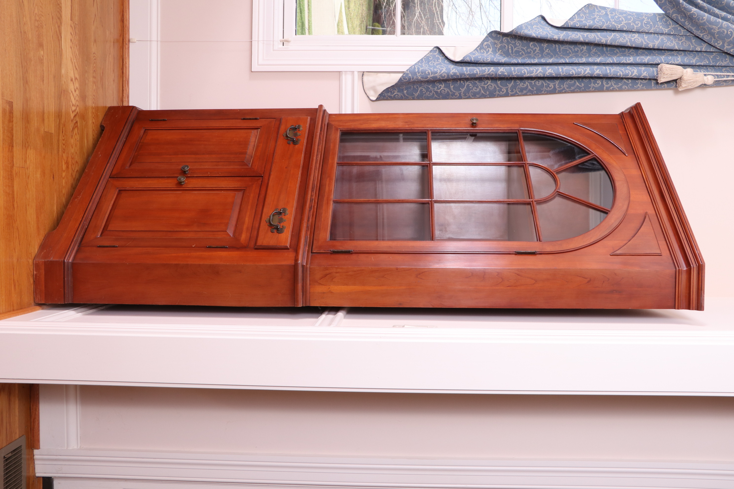 Willett Wildwood Cherry Corner China Cabinet, Mid-20th Century