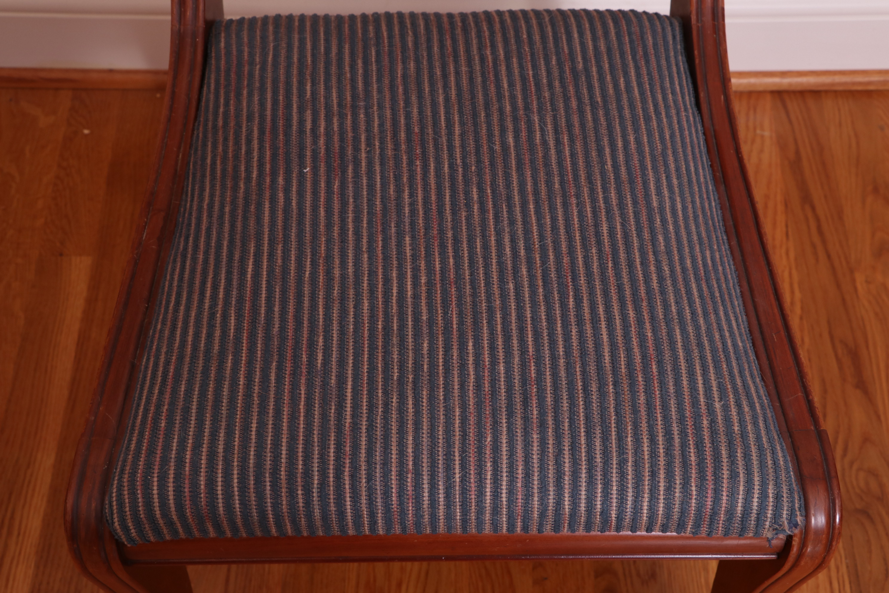 Willett "Wildwood" Cherry Barley Twist Gate-Leg Dining Table with Chairs