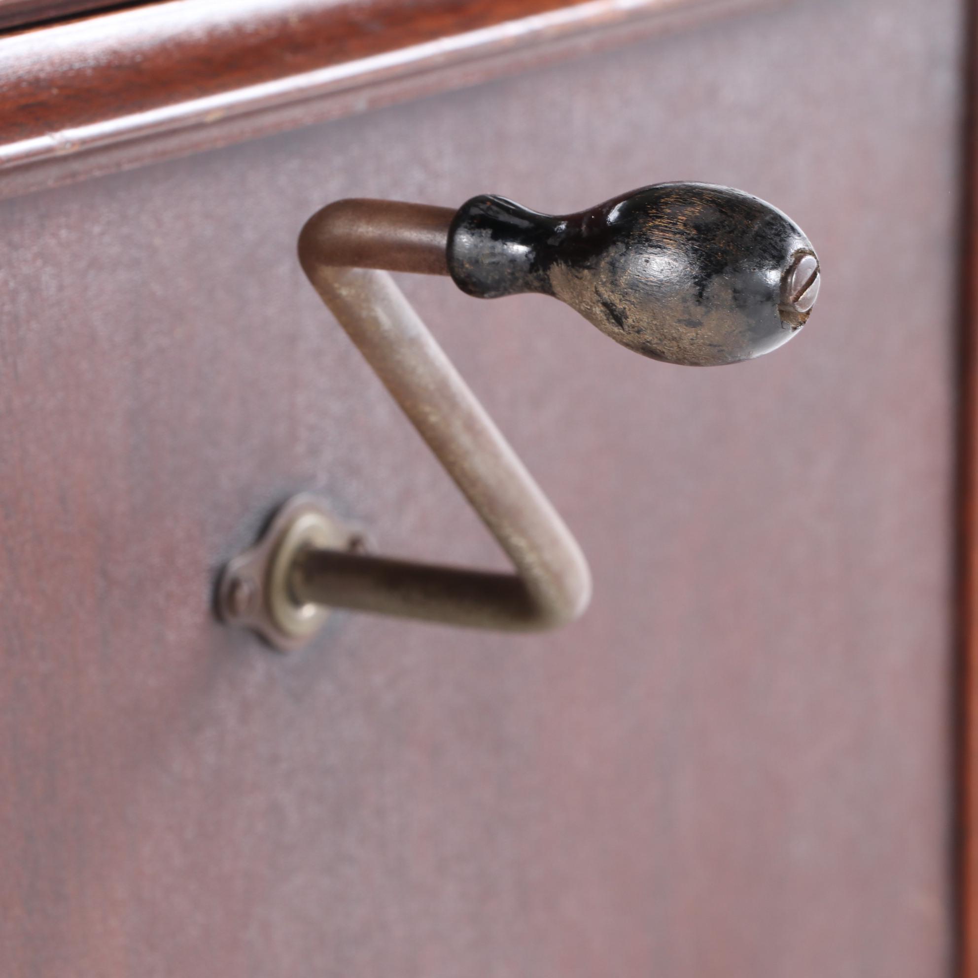 Victrola XIA "Talking Machine" Mahogany Record Player Cabinet, Early/Mid 20th C